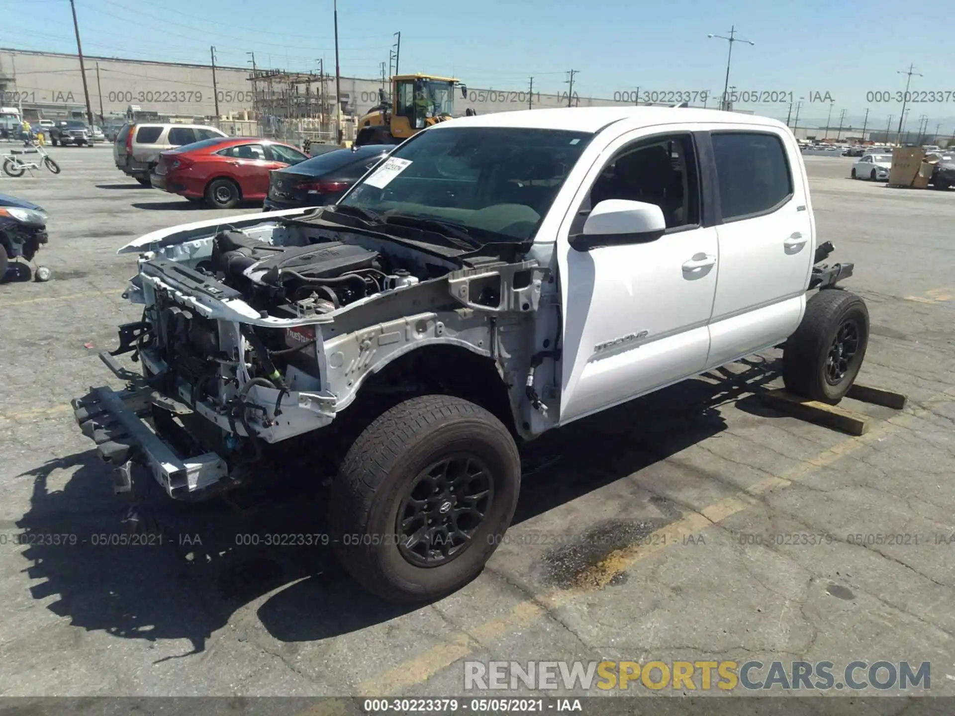 2 Photograph of a damaged car 3TMAZ5CN0KM087252 TOYOTA TACOMA 2WD 2019