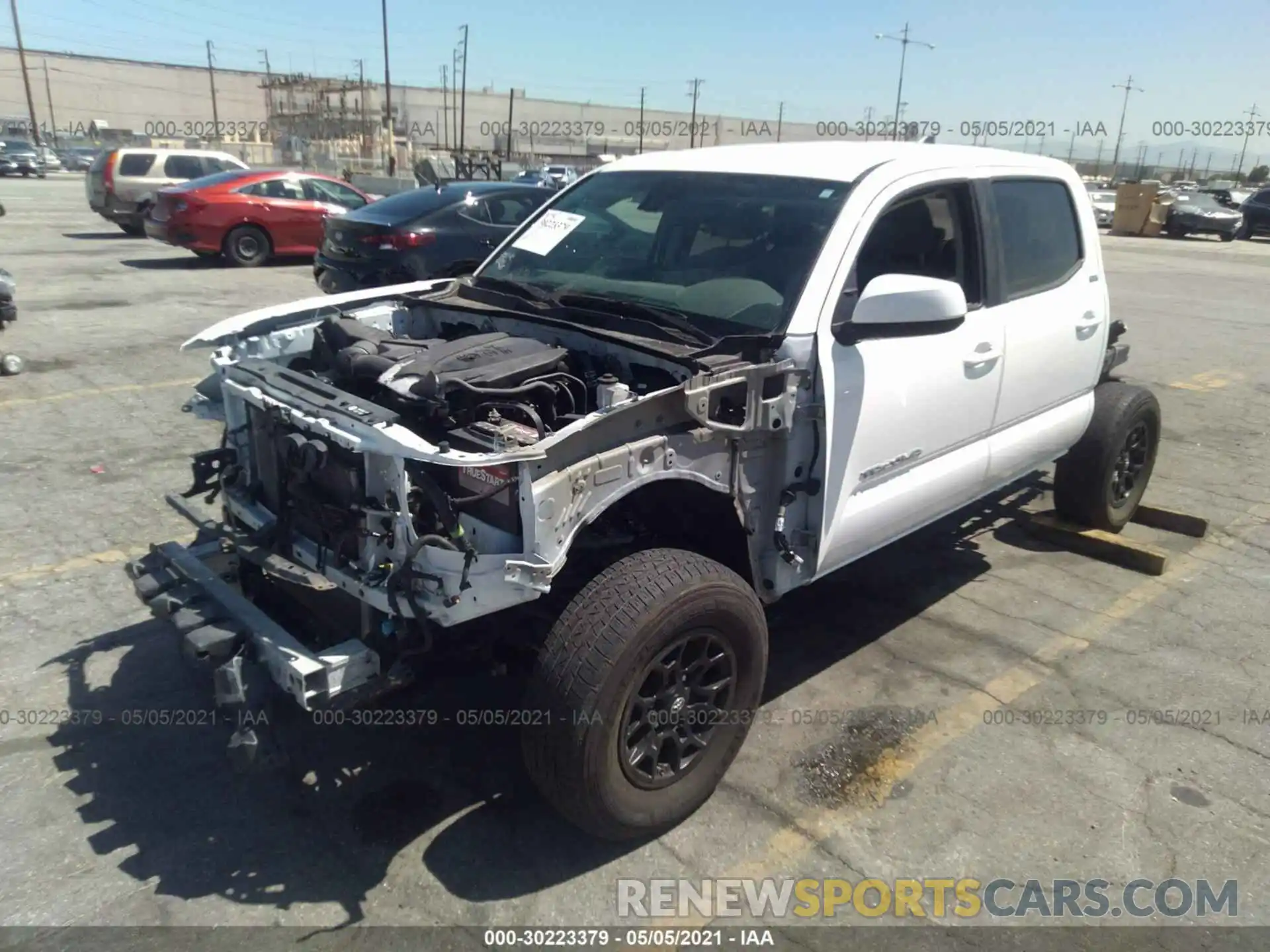 6 Photograph of a damaged car 3TMAZ5CN0KM087252 TOYOTA TACOMA 2WD 2019