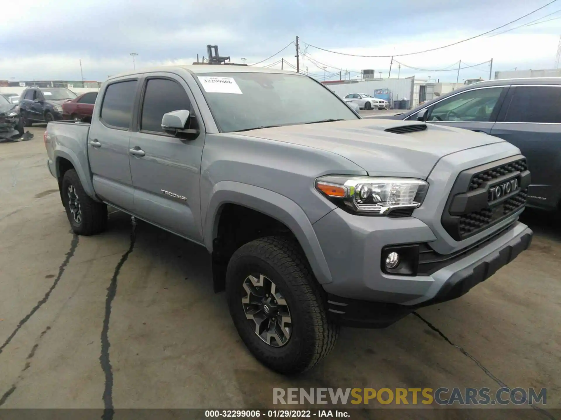 1 Photograph of a damaged car 3TMAZ5CN0KM110724 TOYOTA TACOMA 2WD 2019