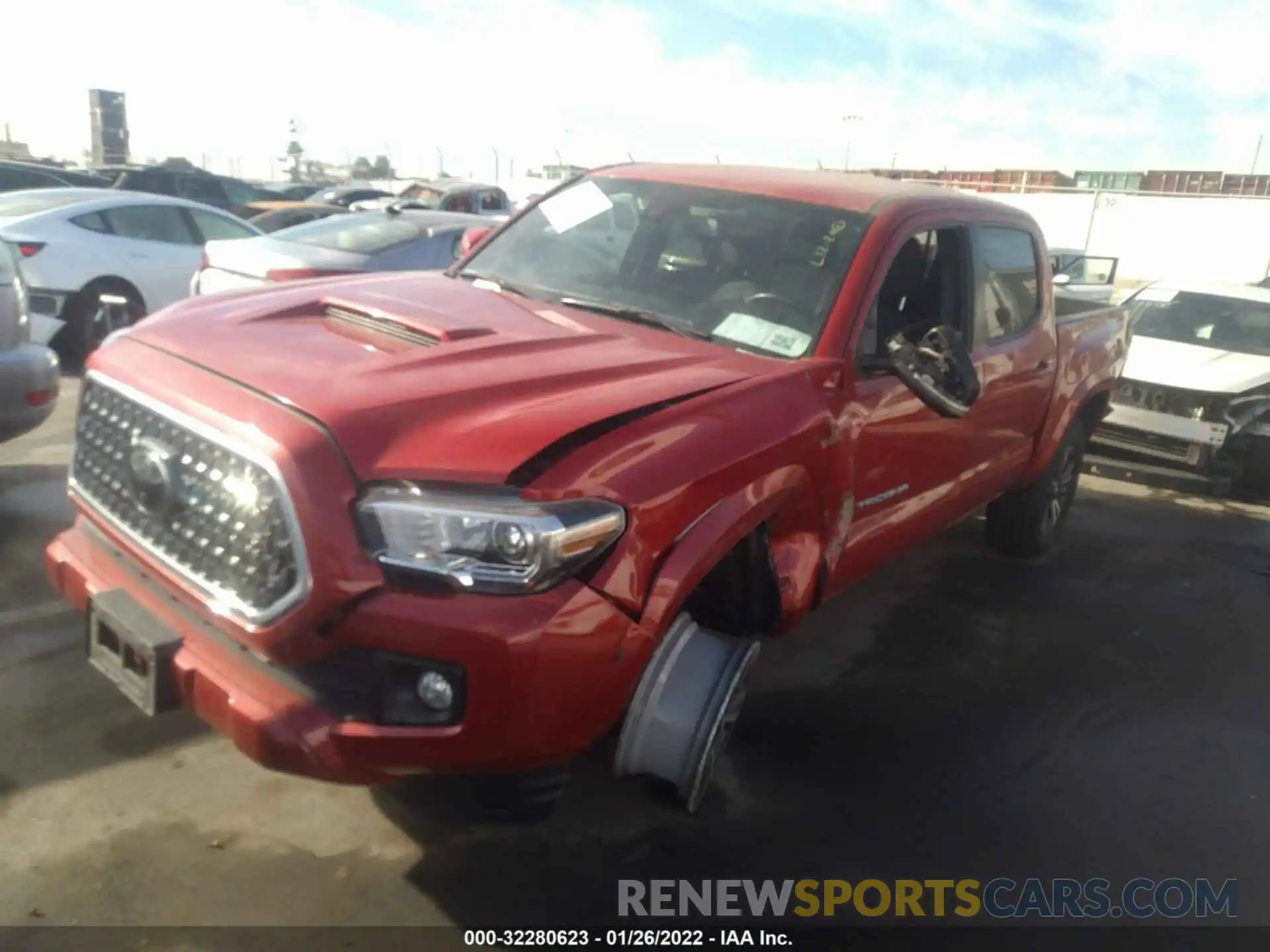 2 Photograph of a damaged car 3TMAZ5CN0KM111257 TOYOTA TACOMA 2WD 2019