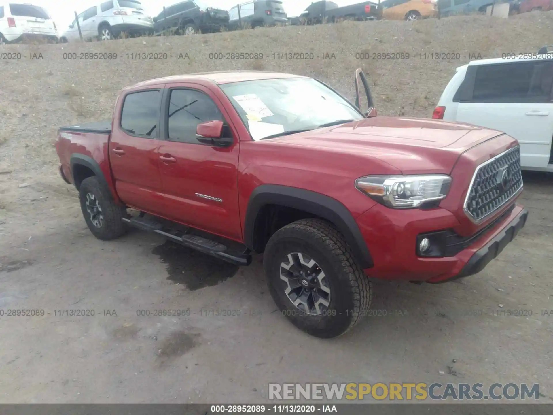 1 Photograph of a damaged car 3TMAZ5CN1KM080780 TOYOTA TACOMA 2WD 2019