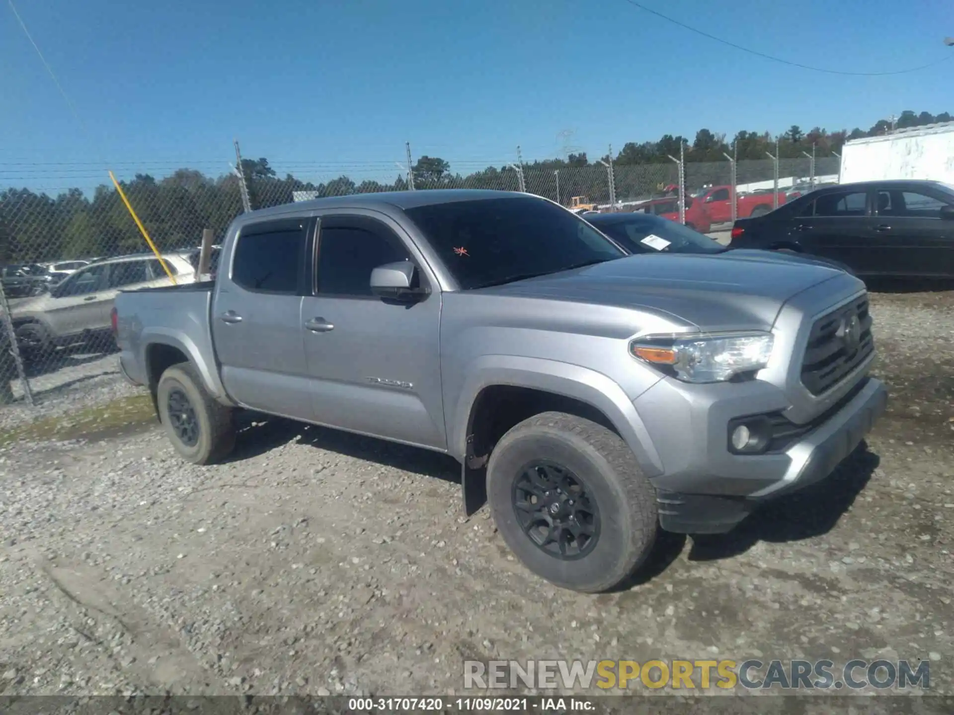 1 Photograph of a damaged car 3TMAZ5CN1KM082514 TOYOTA TACOMA 2WD 2019