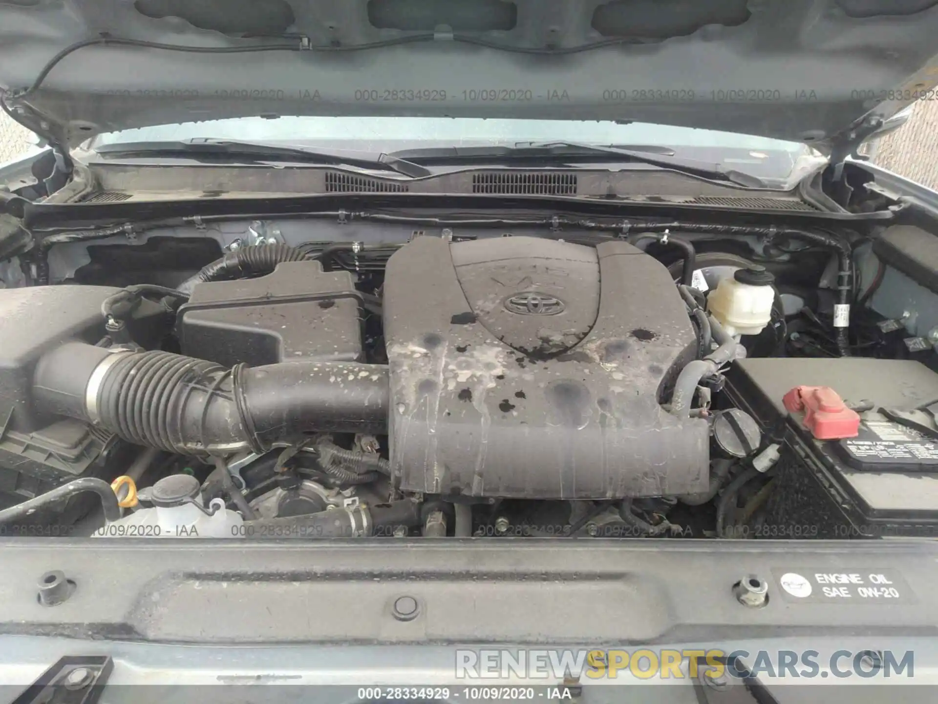 10 Photograph of a damaged car 3TMAZ5CN1KM083355 TOYOTA TACOMA 2WD 2019