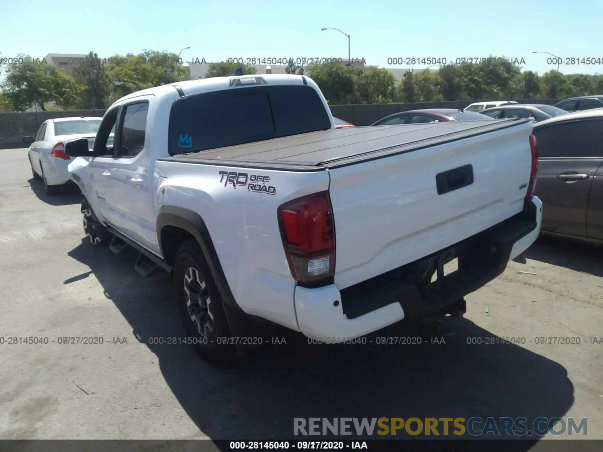 15 Фотография поврежденного автомобиля 3TMAZ5CN1KM084943 TOYOTA TACOMA 2WD 2019