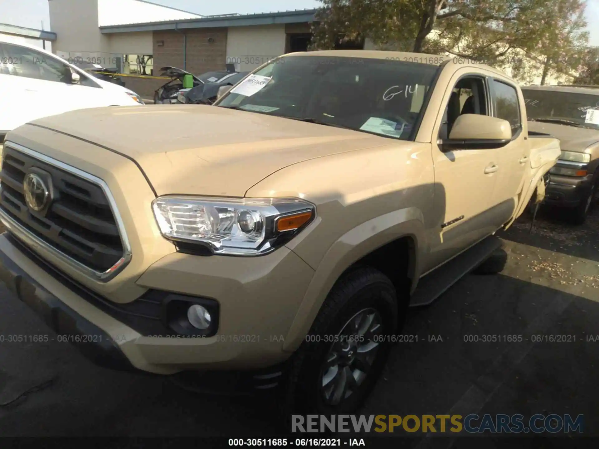 2 Photograph of a damaged car 3TMAZ5CN1KM086966 TOYOTA TACOMA 2WD 2019