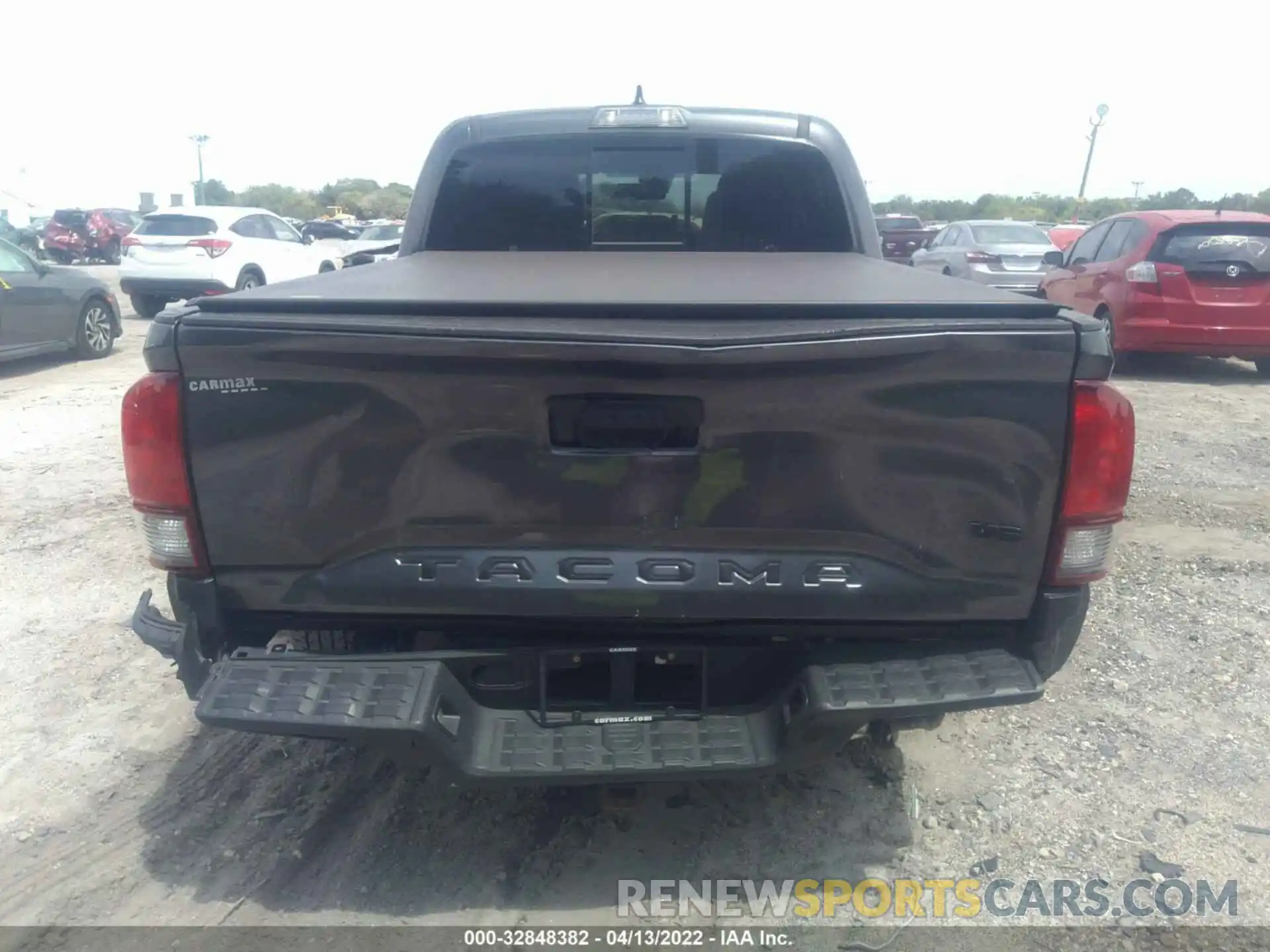 6 Photograph of a damaged car 3TMAZ5CN1KM087499 TOYOTA TACOMA 2WD 2019