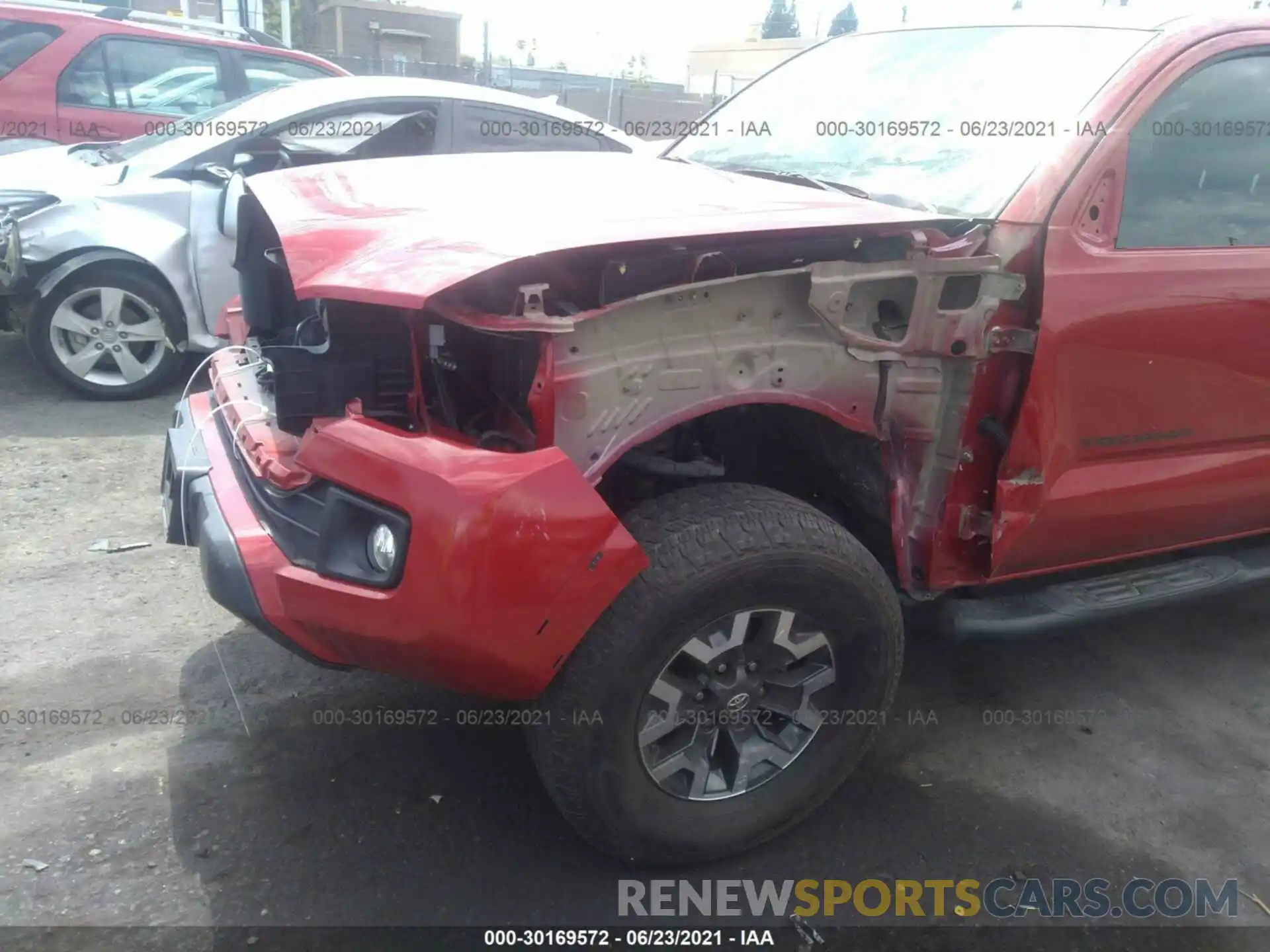 6 Photograph of a damaged car 3TMAZ5CN1KM088085 TOYOTA TACOMA 2WD 2019