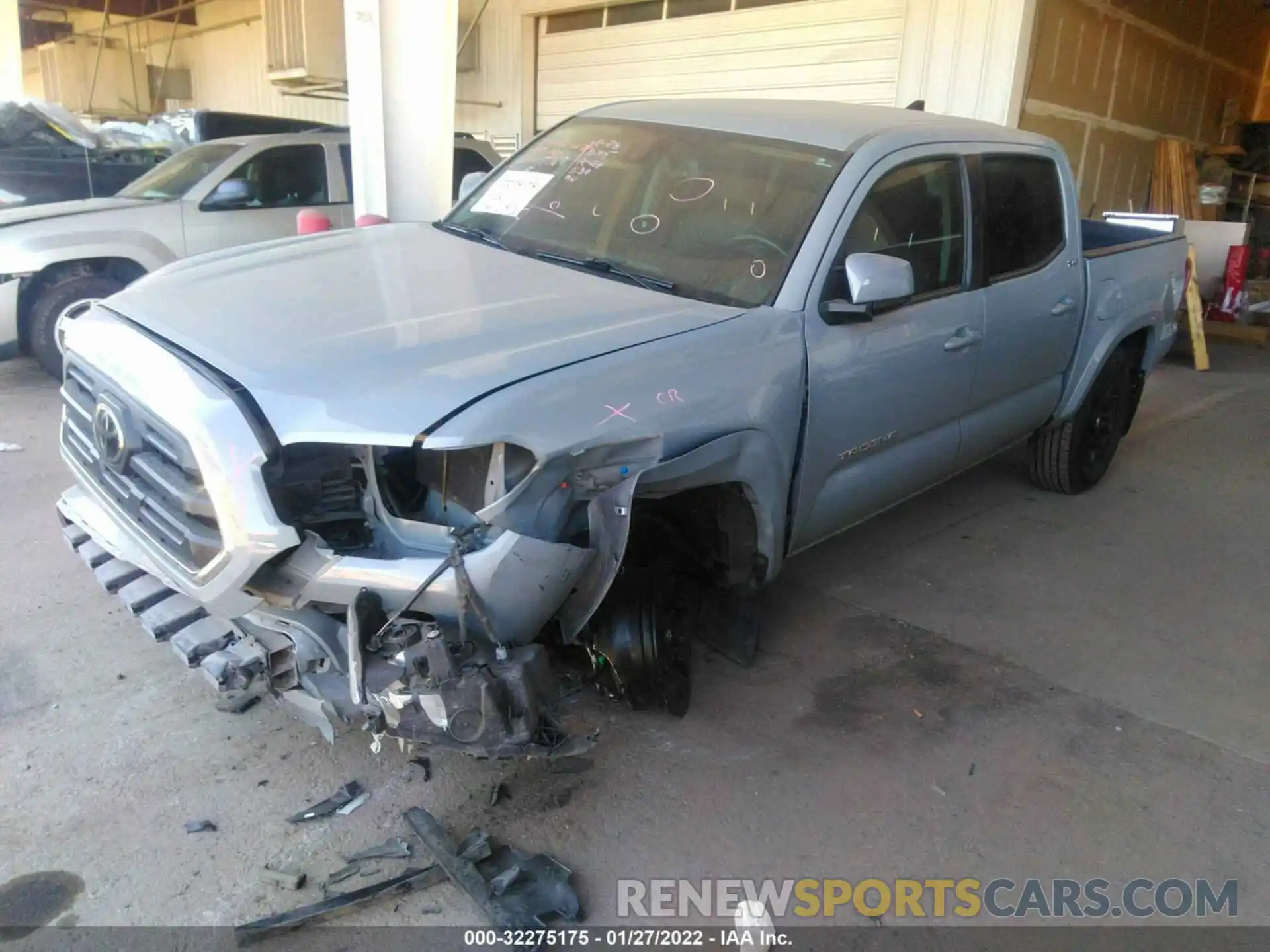 2 Photograph of a damaged car 3TMAZ5CN1KM090032 TOYOTA TACOMA 2WD 2019