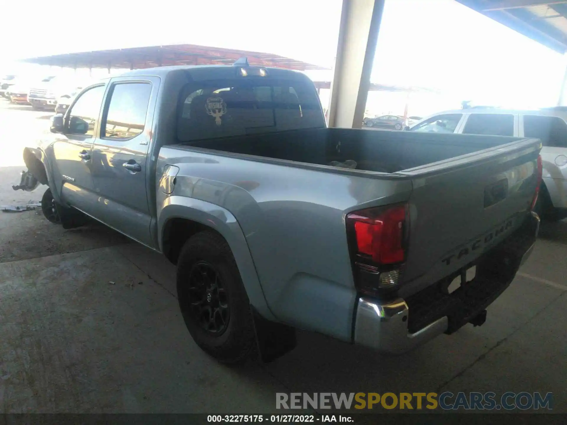 3 Photograph of a damaged car 3TMAZ5CN1KM090032 TOYOTA TACOMA 2WD 2019