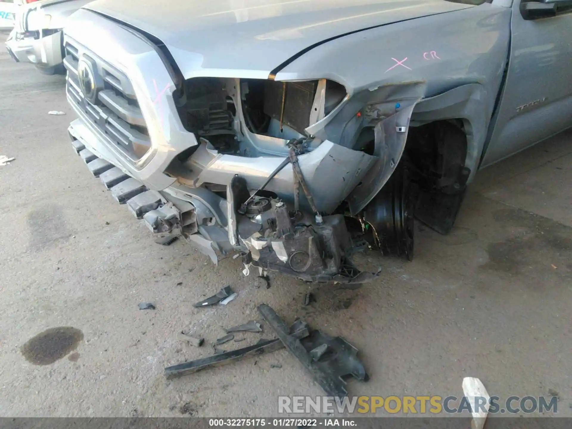 6 Photograph of a damaged car 3TMAZ5CN1KM090032 TOYOTA TACOMA 2WD 2019