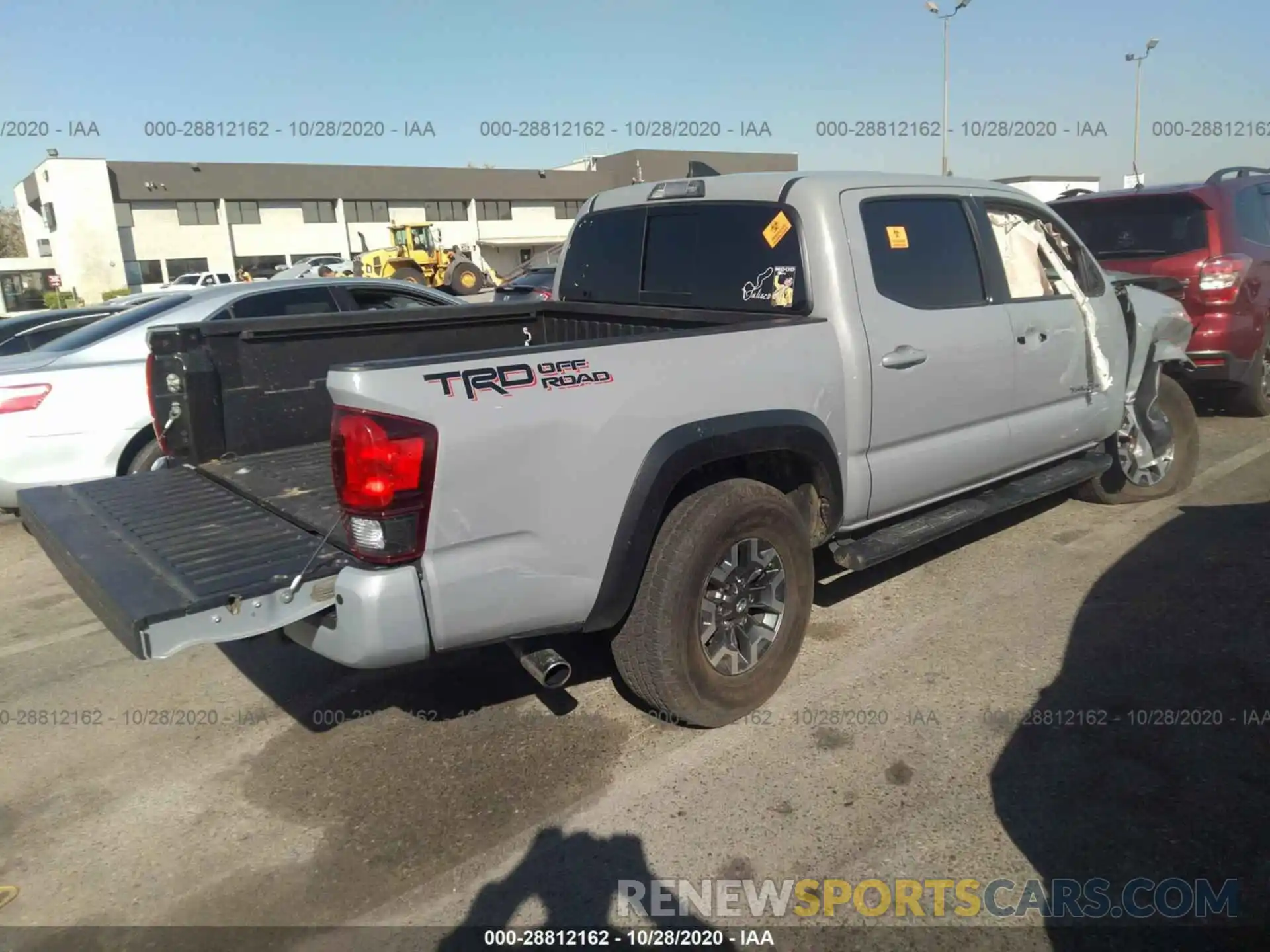 4 Photograph of a damaged car 3TMAZ5CN1KM103510 TOYOTA TACOMA 2WD 2019