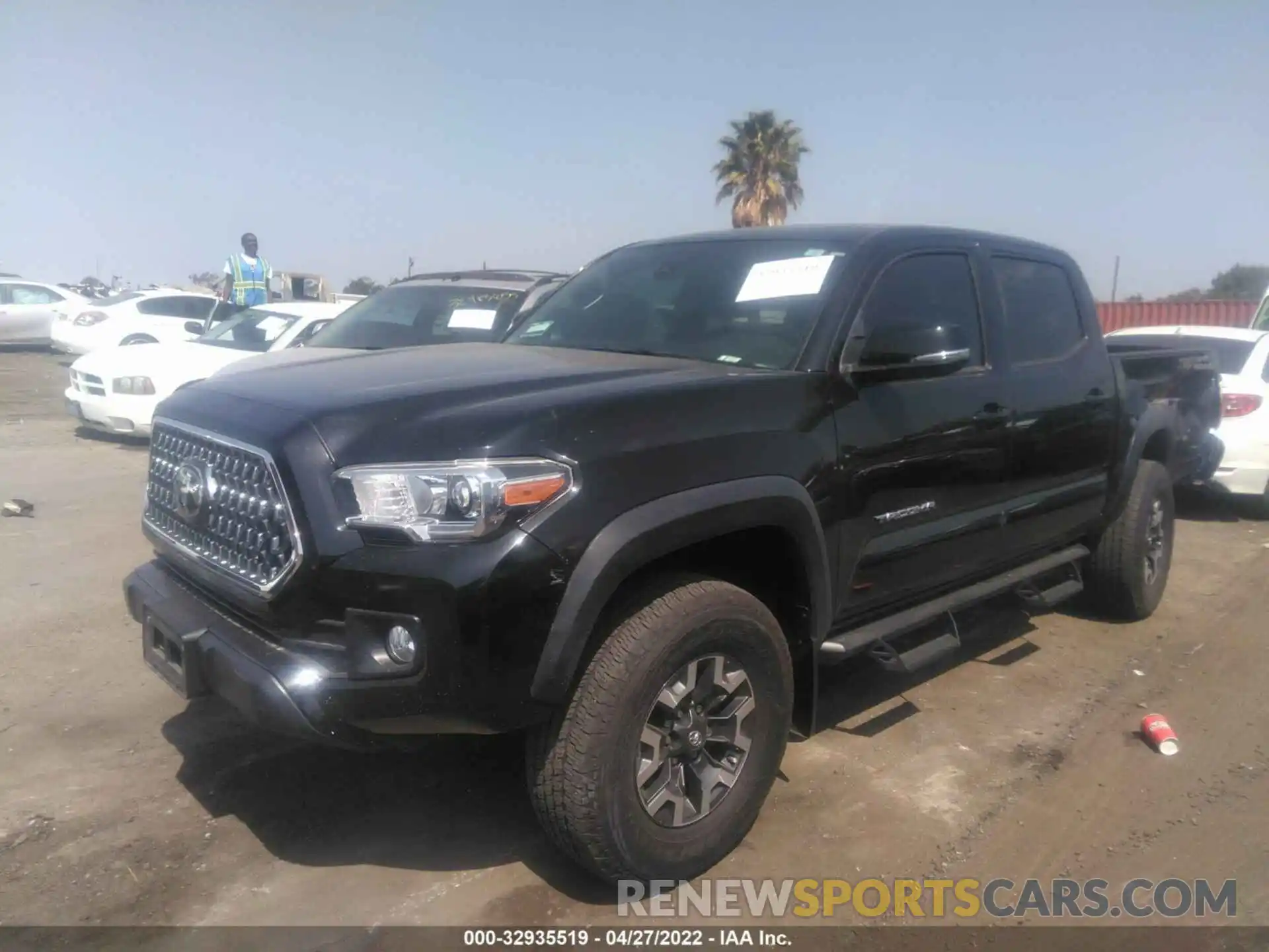 2 Photograph of a damaged car 3TMAZ5CN1KM104706 TOYOTA TACOMA 2WD 2019