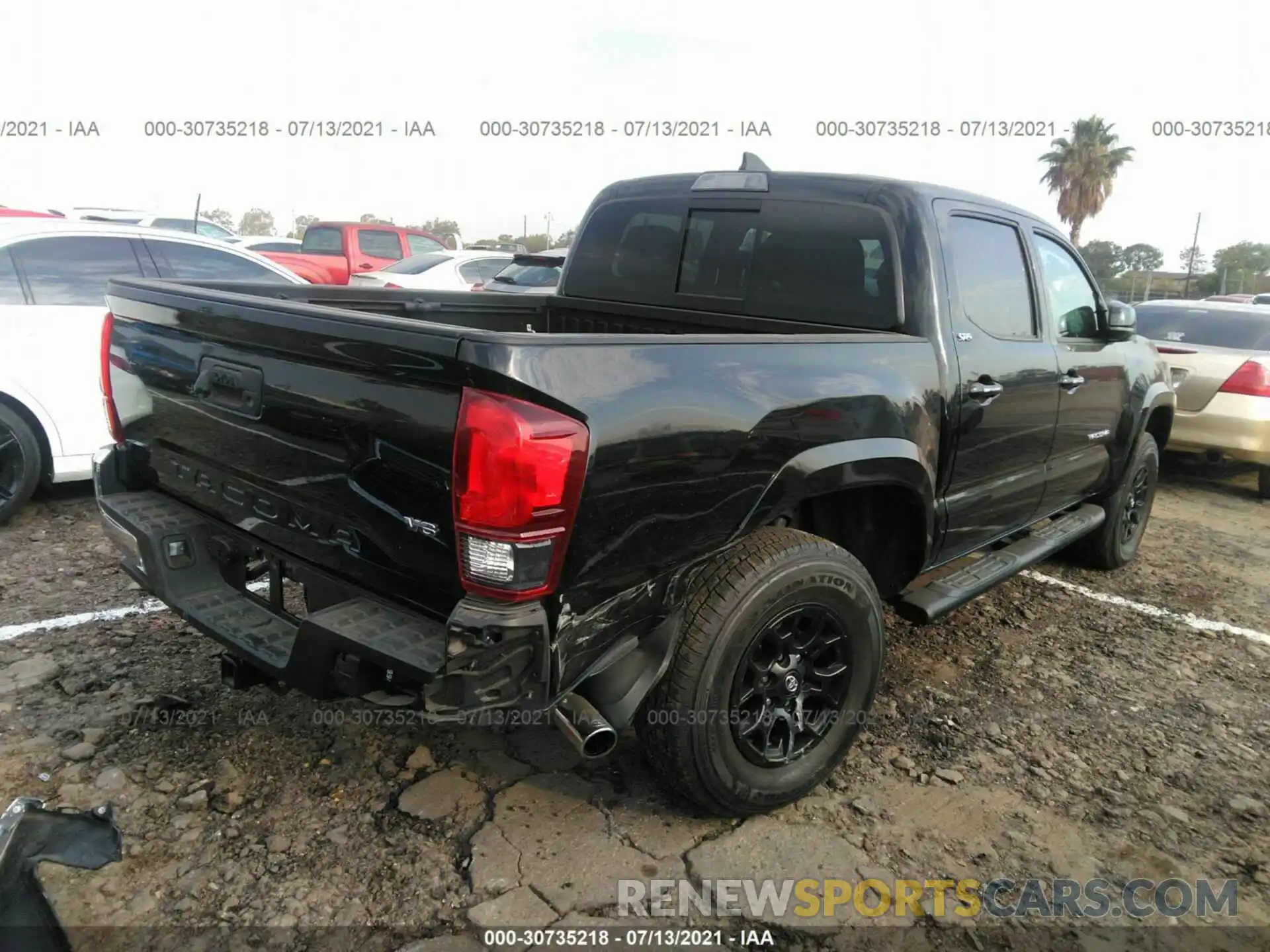 4 Фотография поврежденного автомобиля 3TMAZ5CN1KM107668 TOYOTA TACOMA 2WD 2019