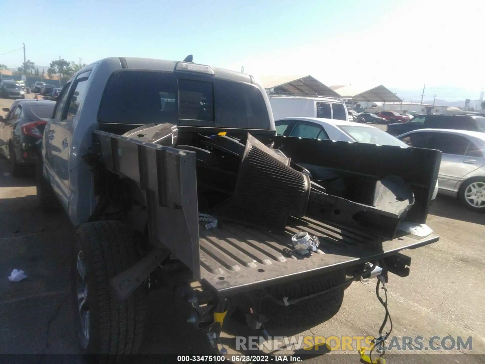 3 Photograph of a damaged car 3TMAZ5CN1KM108187 TOYOTA TACOMA 2WD 2019