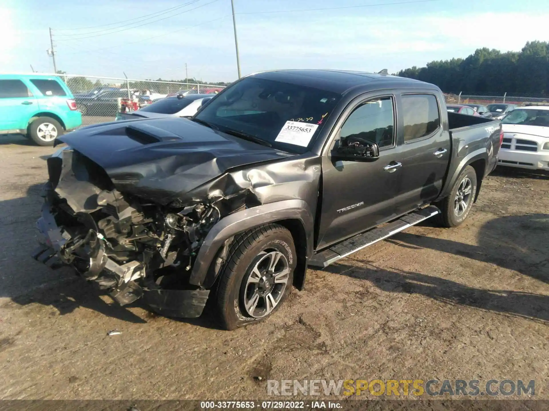 2 Photograph of a damaged car 3TMAZ5CN1KM110635 TOYOTA TACOMA 2WD 2019