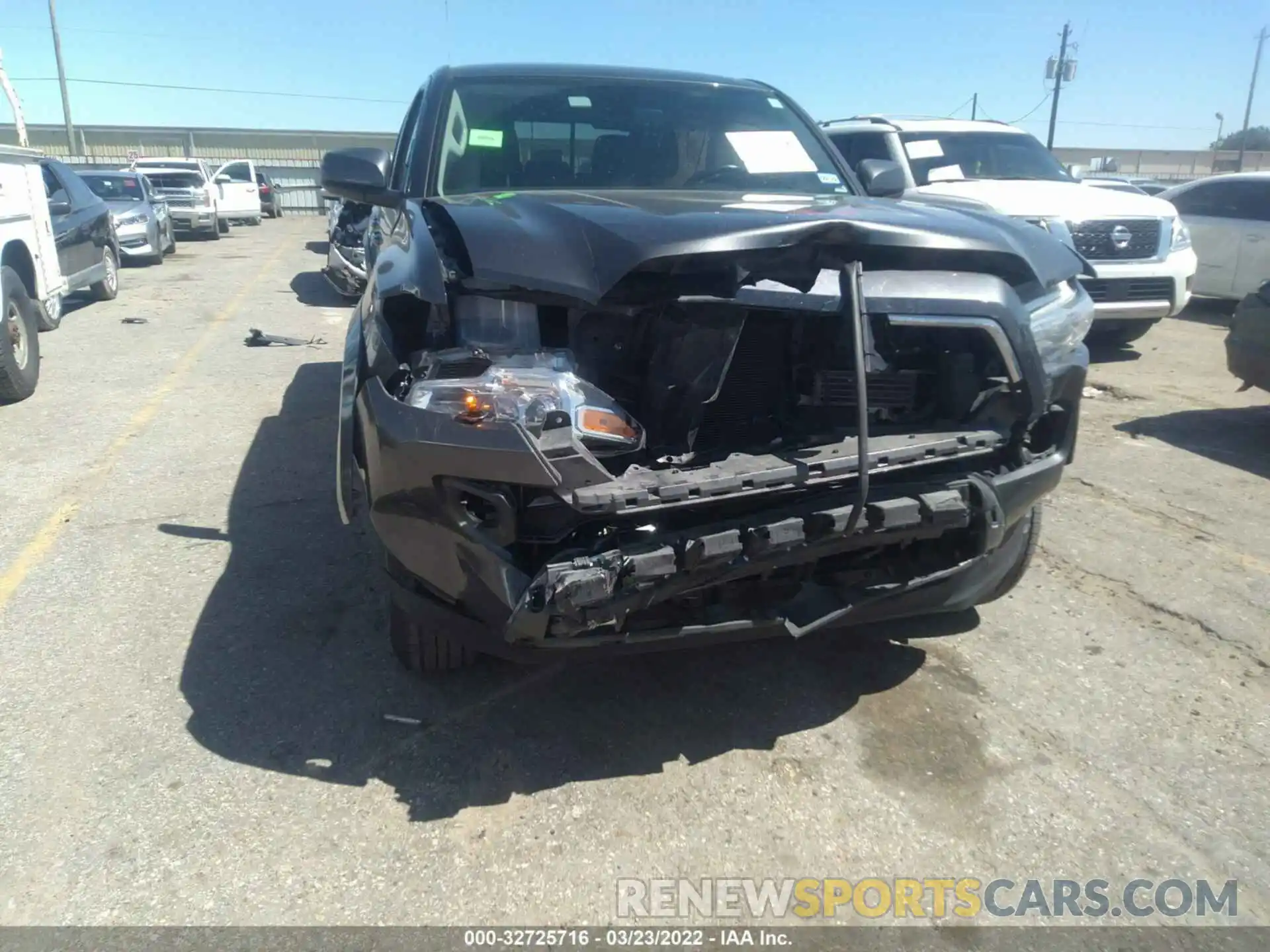 6 Photograph of a damaged car 3TMAZ5CN1KM112689 TOYOTA TACOMA 2WD 2019