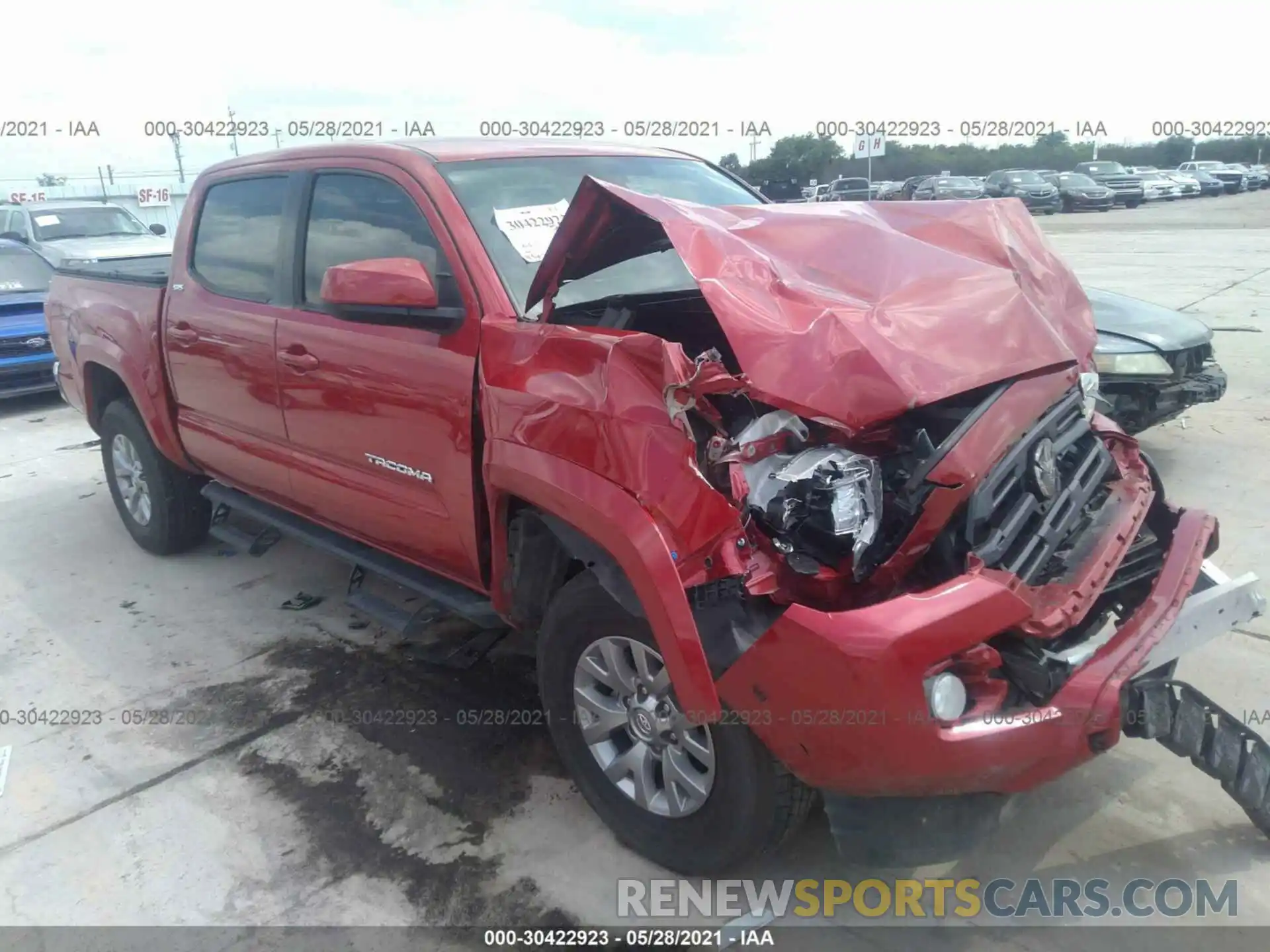 1 Photograph of a damaged car 3TMAZ5CN1KM113082 TOYOTA TACOMA 2WD 2019