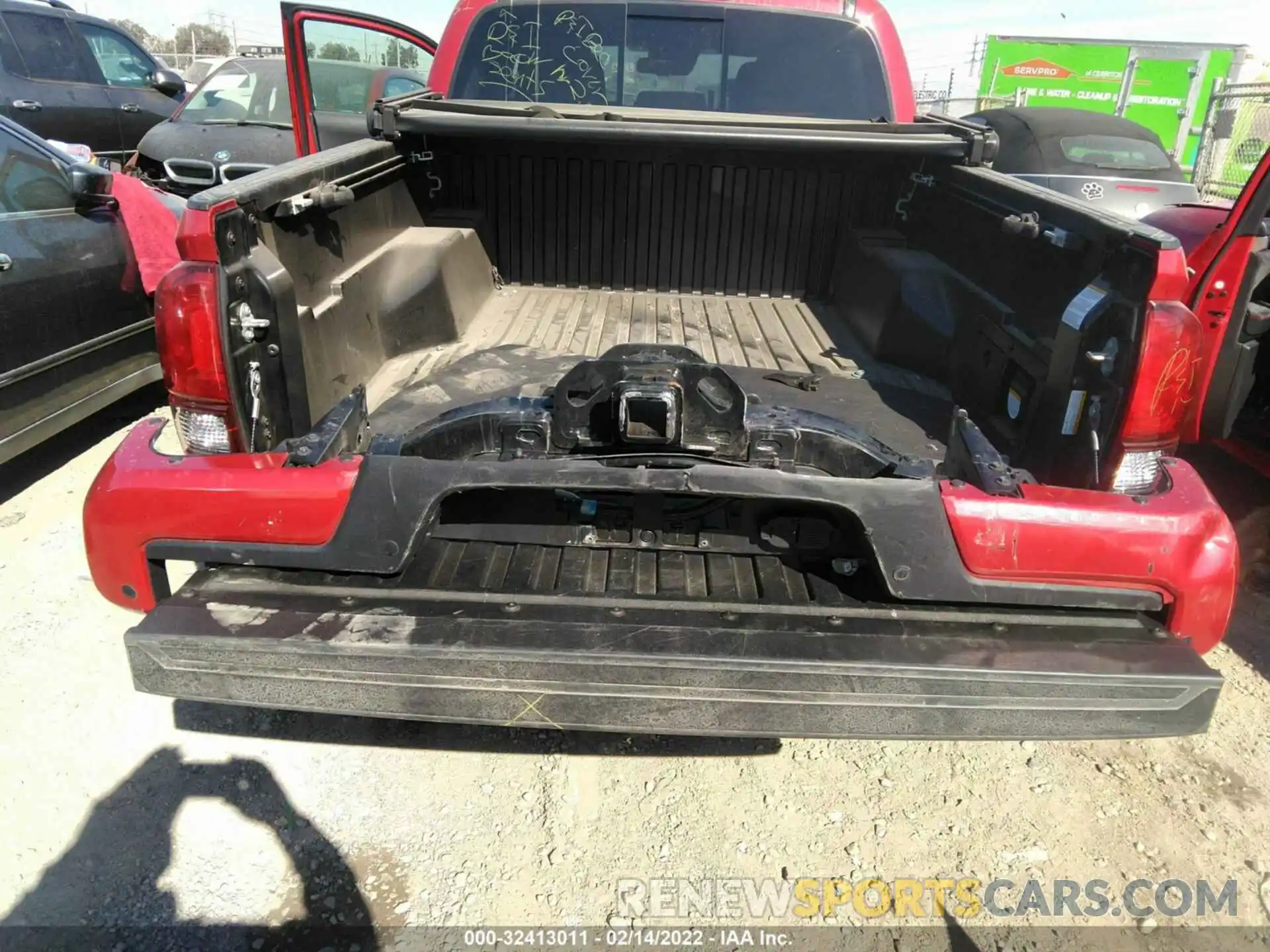 12 Photograph of a damaged car 3TMAZ5CN1KM113440 TOYOTA TACOMA 2WD 2019