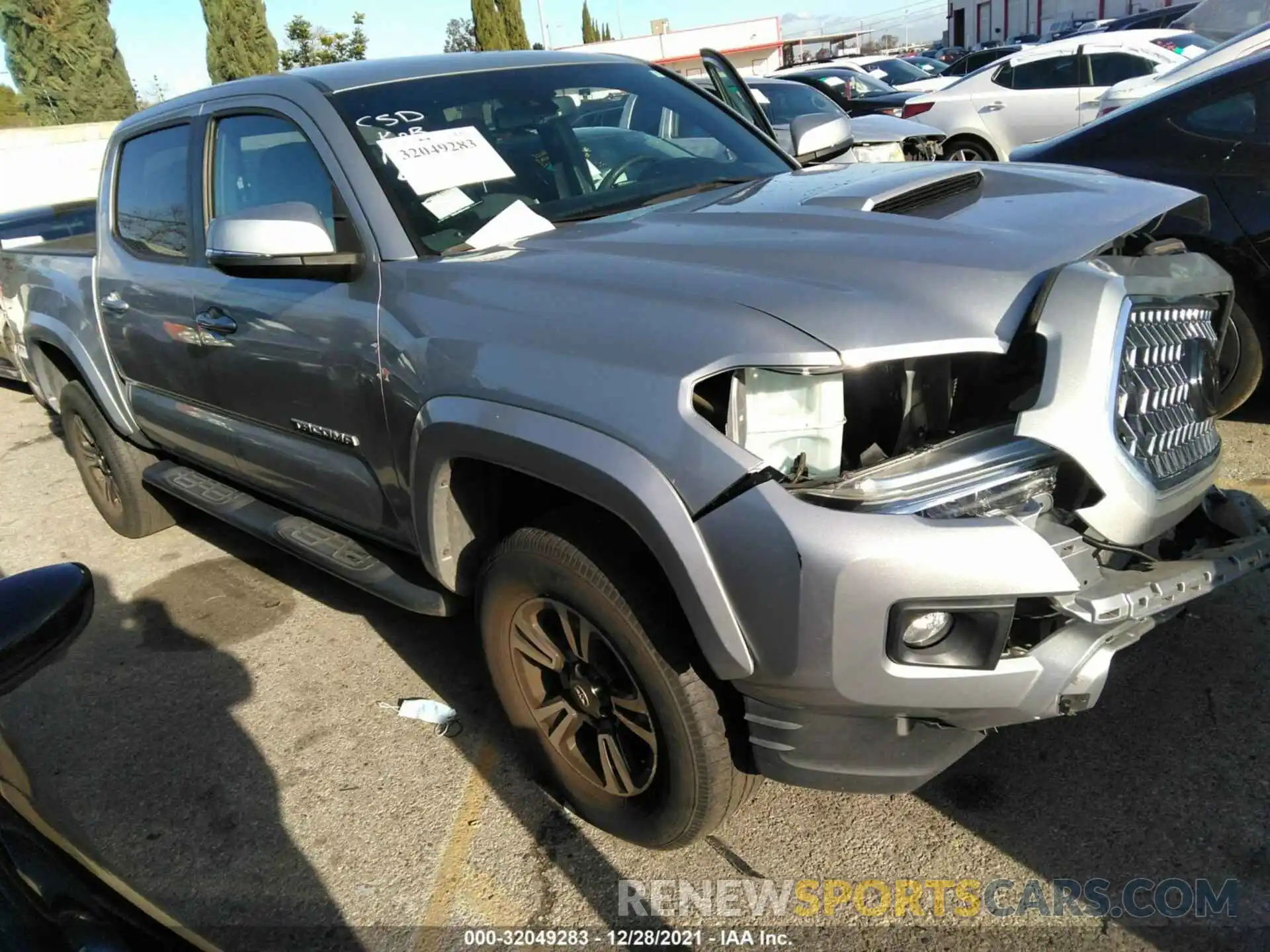 1 Photograph of a damaged car 3TMAZ5CN2KM080190 TOYOTA TACOMA 2WD 2019