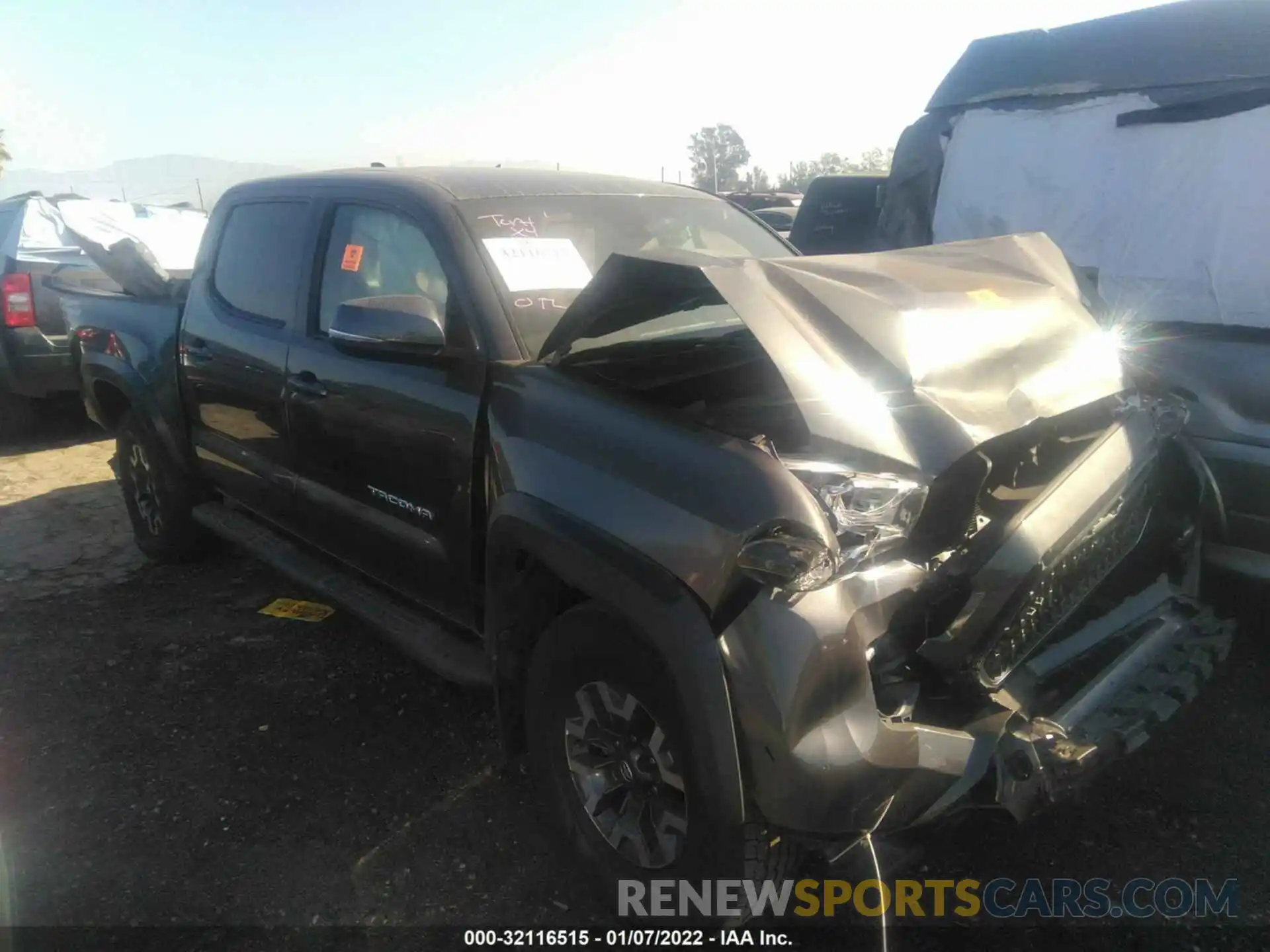 1 Photograph of a damaged car 3TMAZ5CN2KM087494 TOYOTA TACOMA 2WD 2019