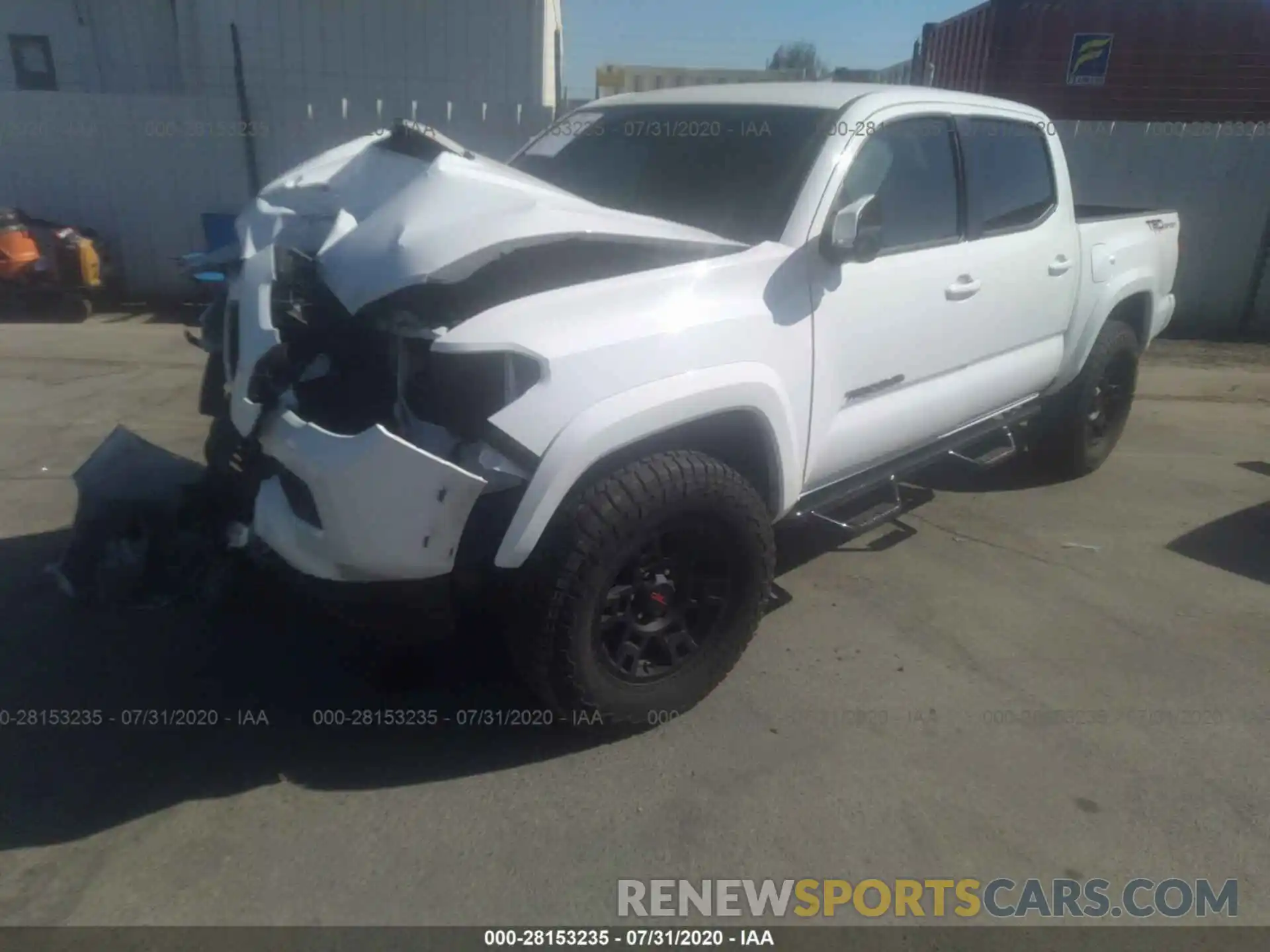 2 Photograph of a damaged car 3TMAZ5CN2KM090962 TOYOTA TACOMA 2WD 2019