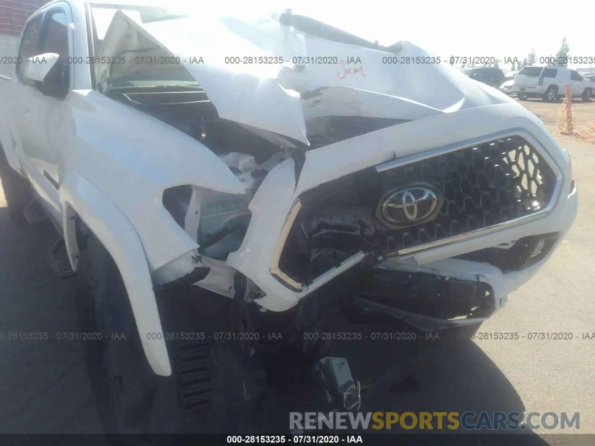 6 Photograph of a damaged car 3TMAZ5CN2KM090962 TOYOTA TACOMA 2WD 2019