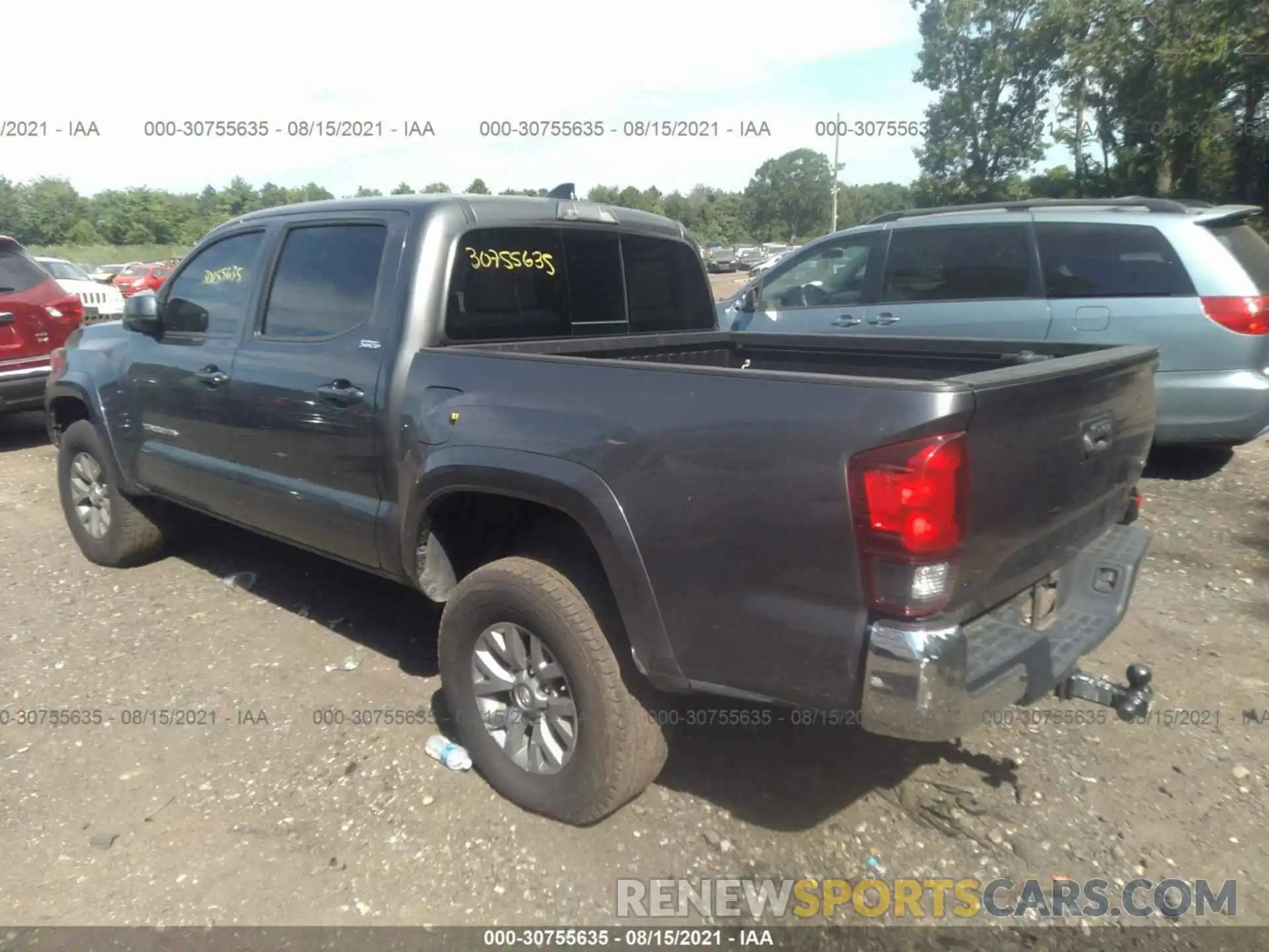 3 Photograph of a damaged car 3TMAZ5CN2KM097443 TOYOTA TACOMA 2WD 2019