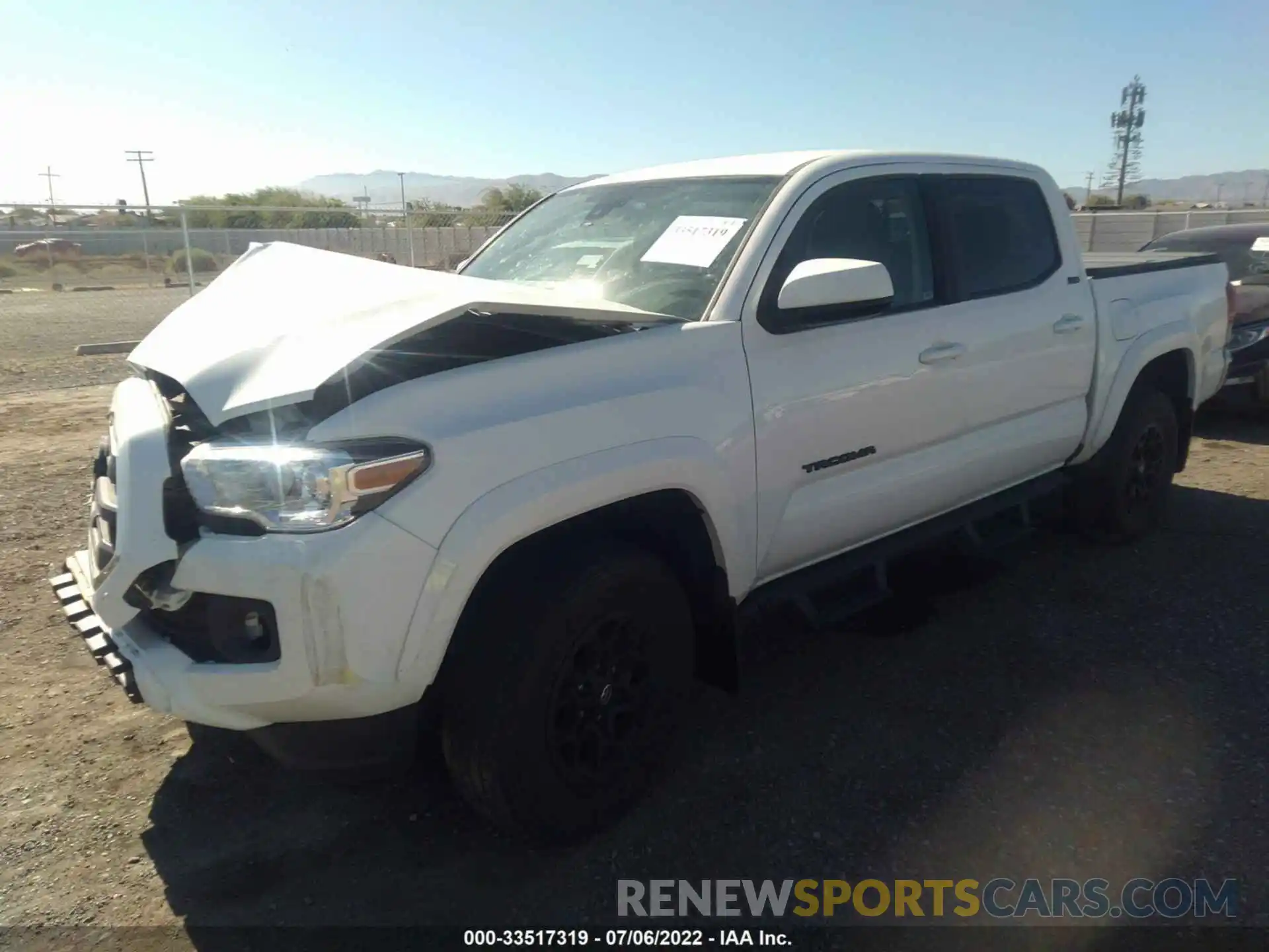 2 Photograph of a damaged car 3TMAZ5CN2KM100129 TOYOTA TACOMA 2WD 2019