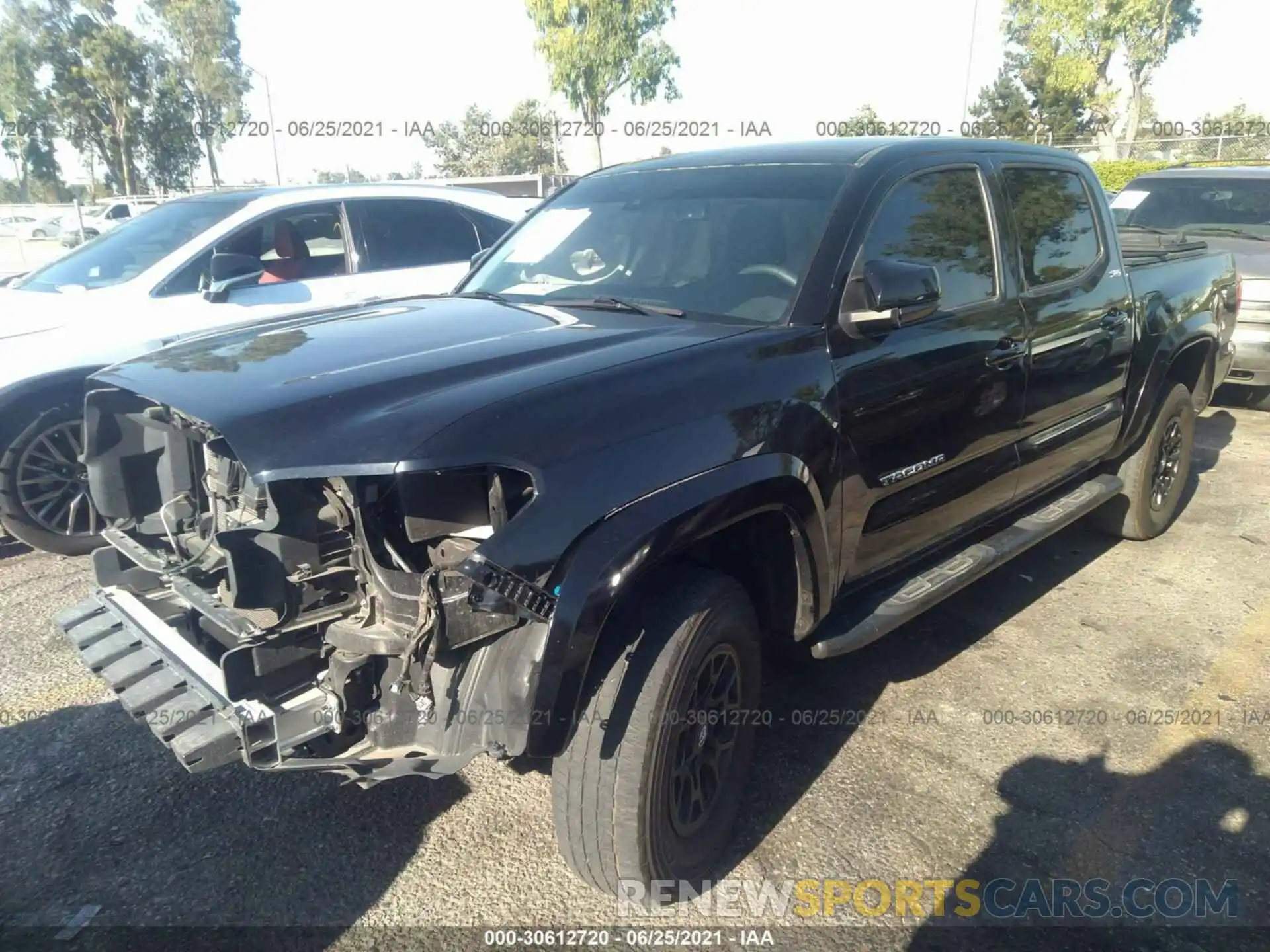 2 Фотография поврежденного автомобиля 3TMAZ5CN2KM106934 TOYOTA TACOMA 2WD 2019