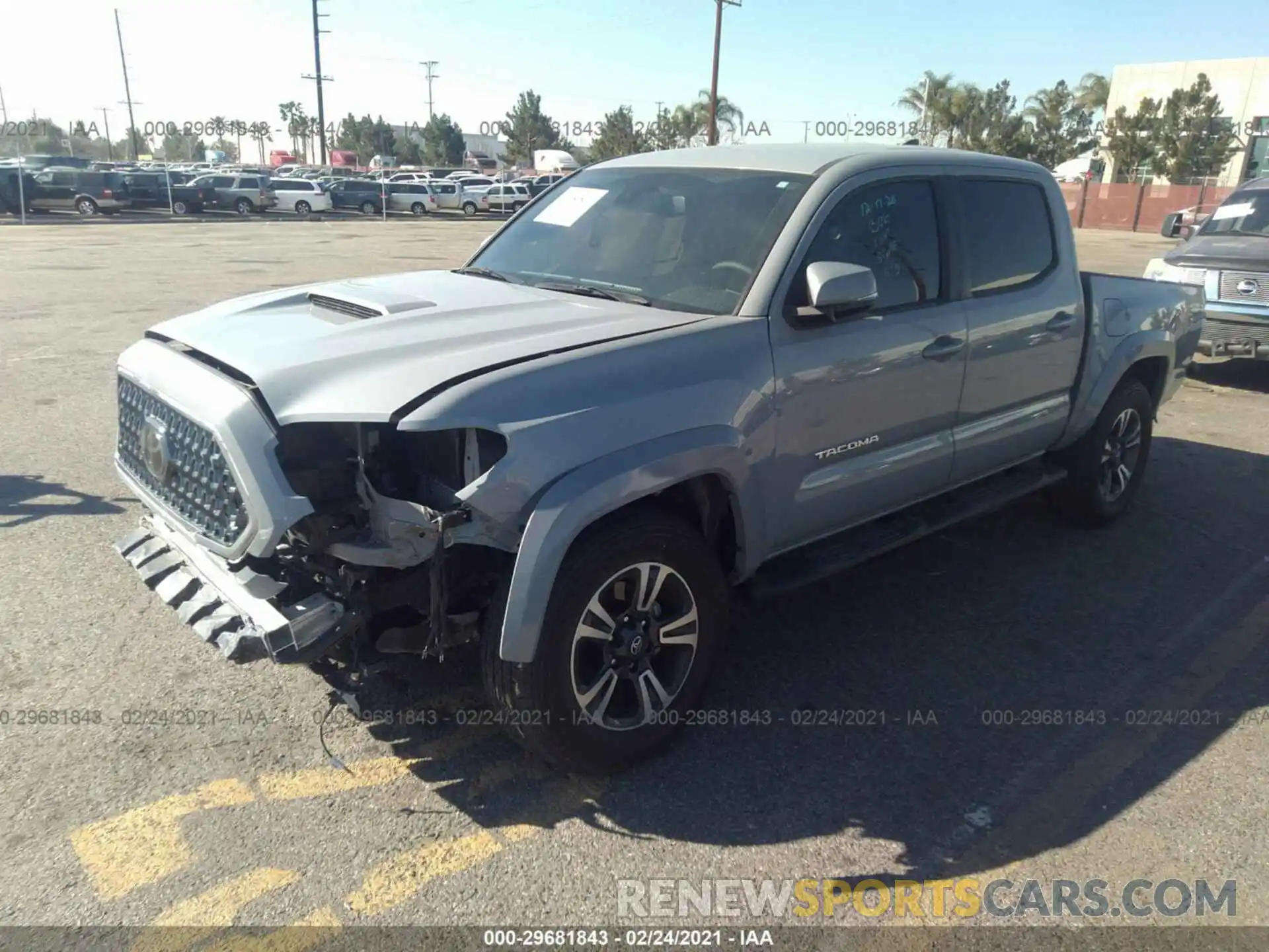 2 Photograph of a damaged car 3TMAZ5CN2KM108313 TOYOTA TACOMA 2WD 2019