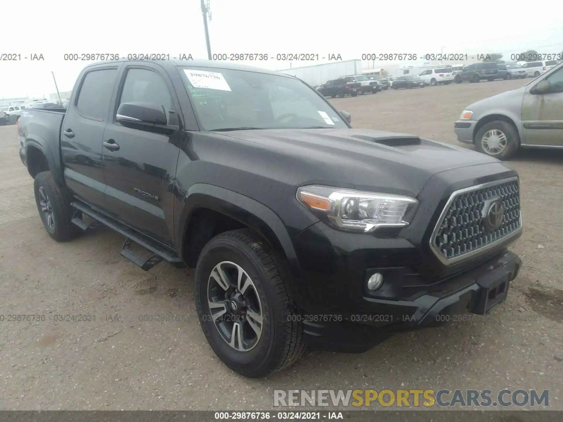 1 Photograph of a damaged car 3TMAZ5CN2KM111549 TOYOTA TACOMA 2WD 2019