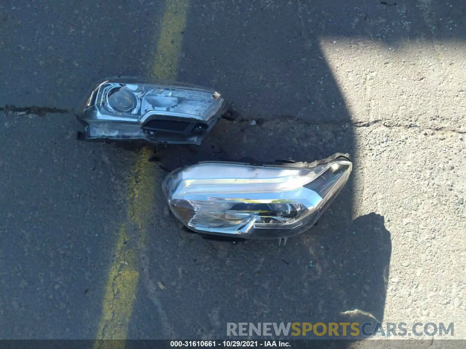 12 Photograph of a damaged car 3TMAZ5CN3KM081882 TOYOTA TACOMA 2WD 2019