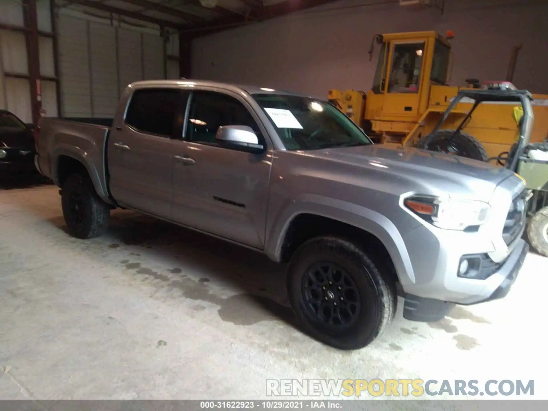 1 Photograph of a damaged car 3TMAZ5CN3KM095751 TOYOTA TACOMA 2WD 2019