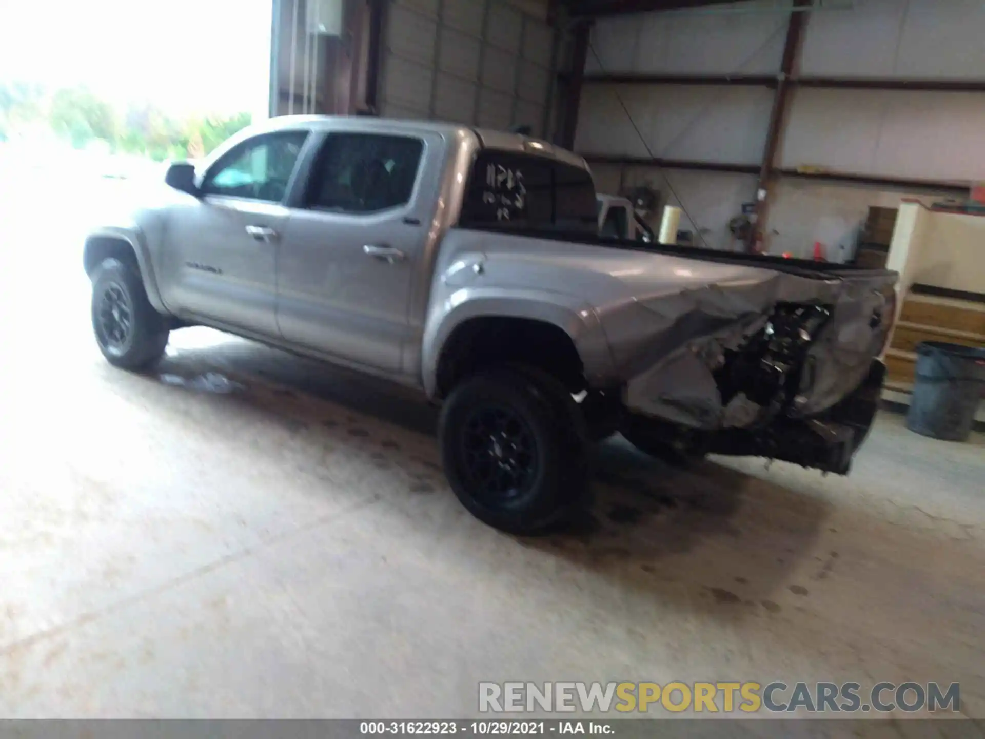 3 Photograph of a damaged car 3TMAZ5CN3KM095751 TOYOTA TACOMA 2WD 2019