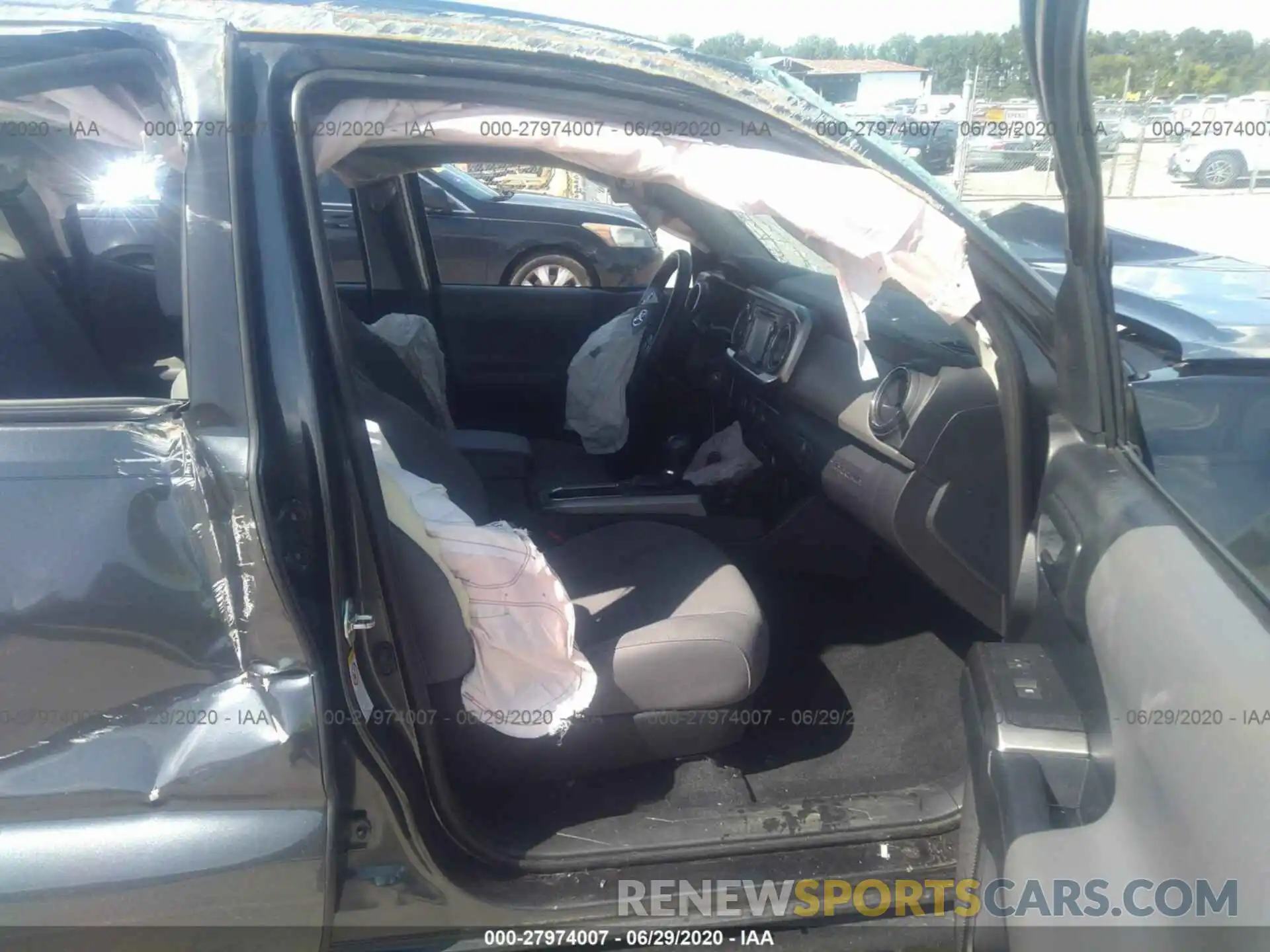 5 Photograph of a damaged car 3TMAZ5CN3KM109230 TOYOTA TACOMA 2WD 2019