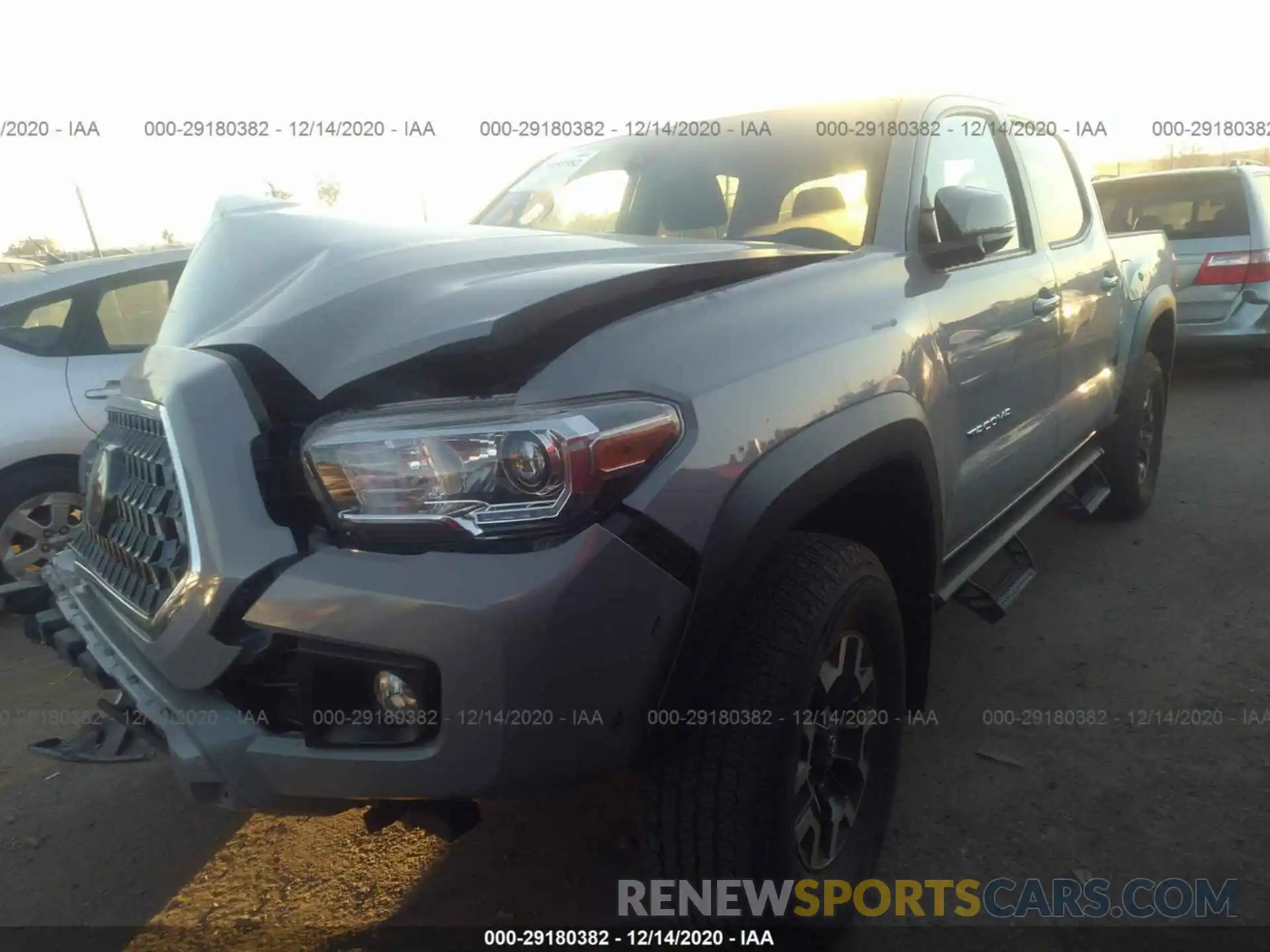 2 Photograph of a damaged car 3TMAZ5CN3KM114413 TOYOTA TACOMA 2WD 2019