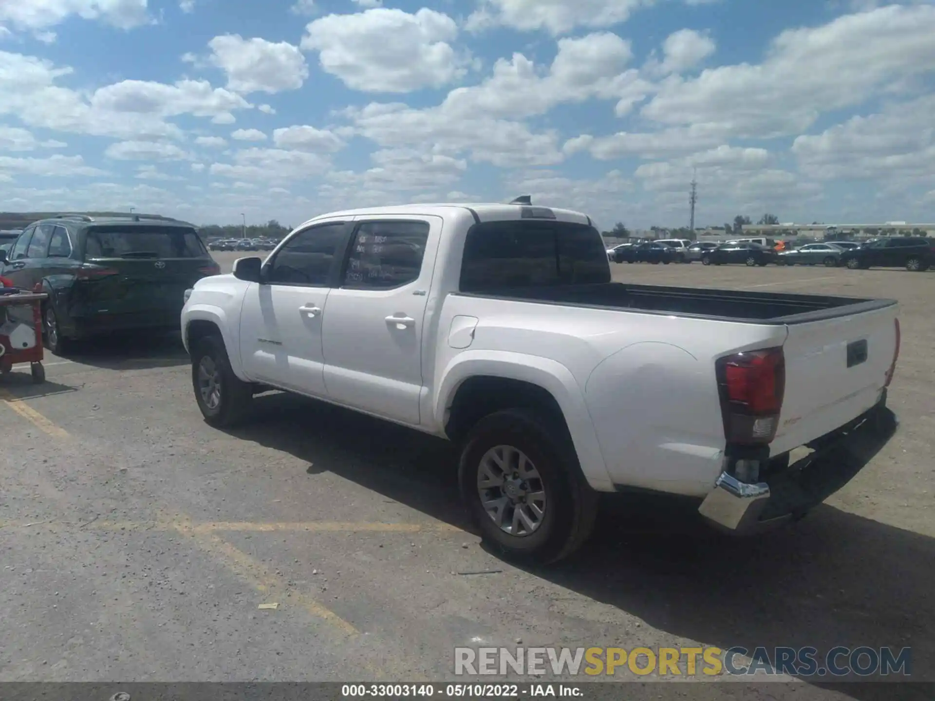 3 Photograph of a damaged car 3TMAZ5CN4KM079803 TOYOTA TACOMA 2WD 2019