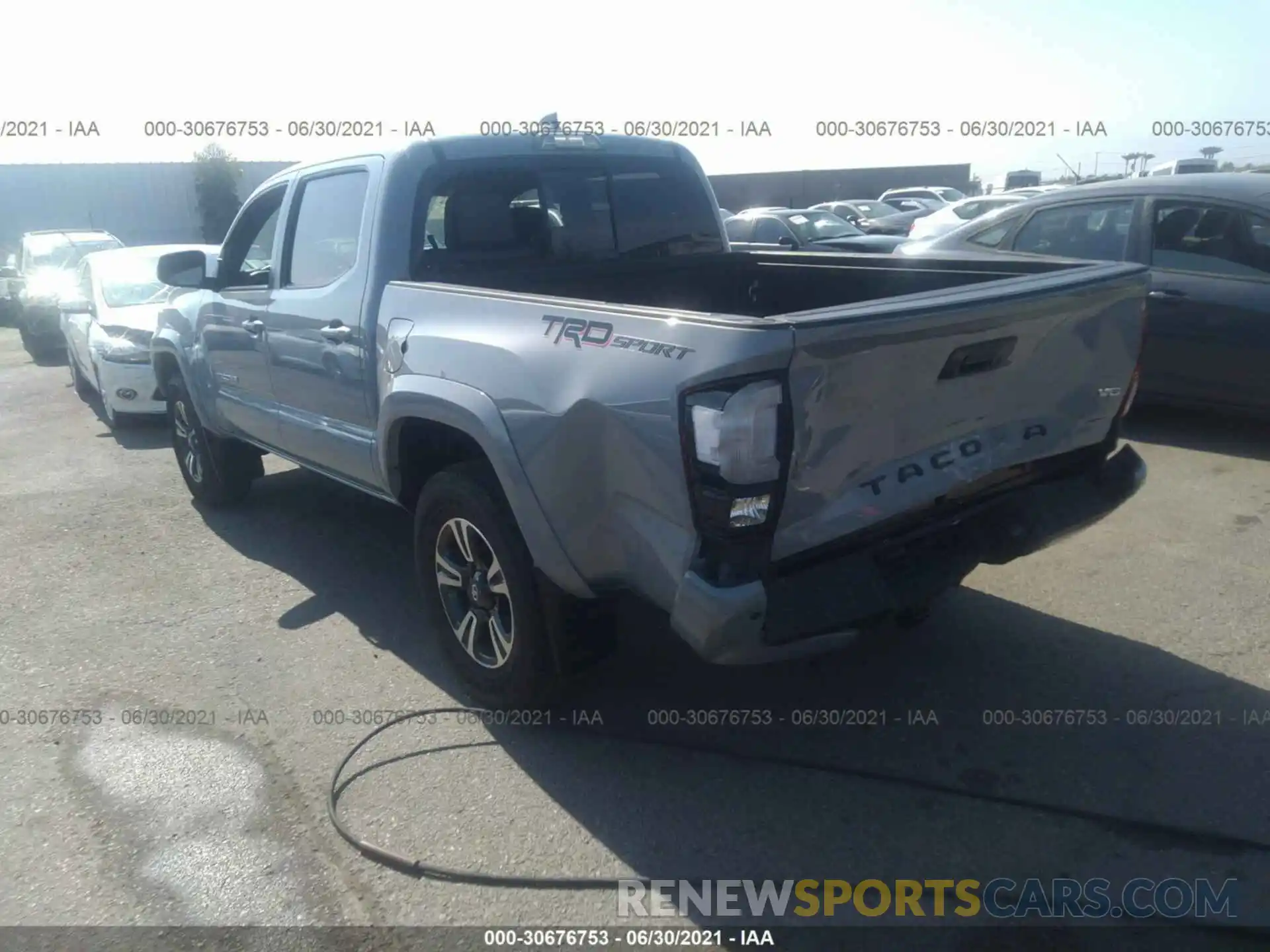 3 Photograph of a damaged car 3TMAZ5CN4KM081342 TOYOTA TACOMA 2WD 2019