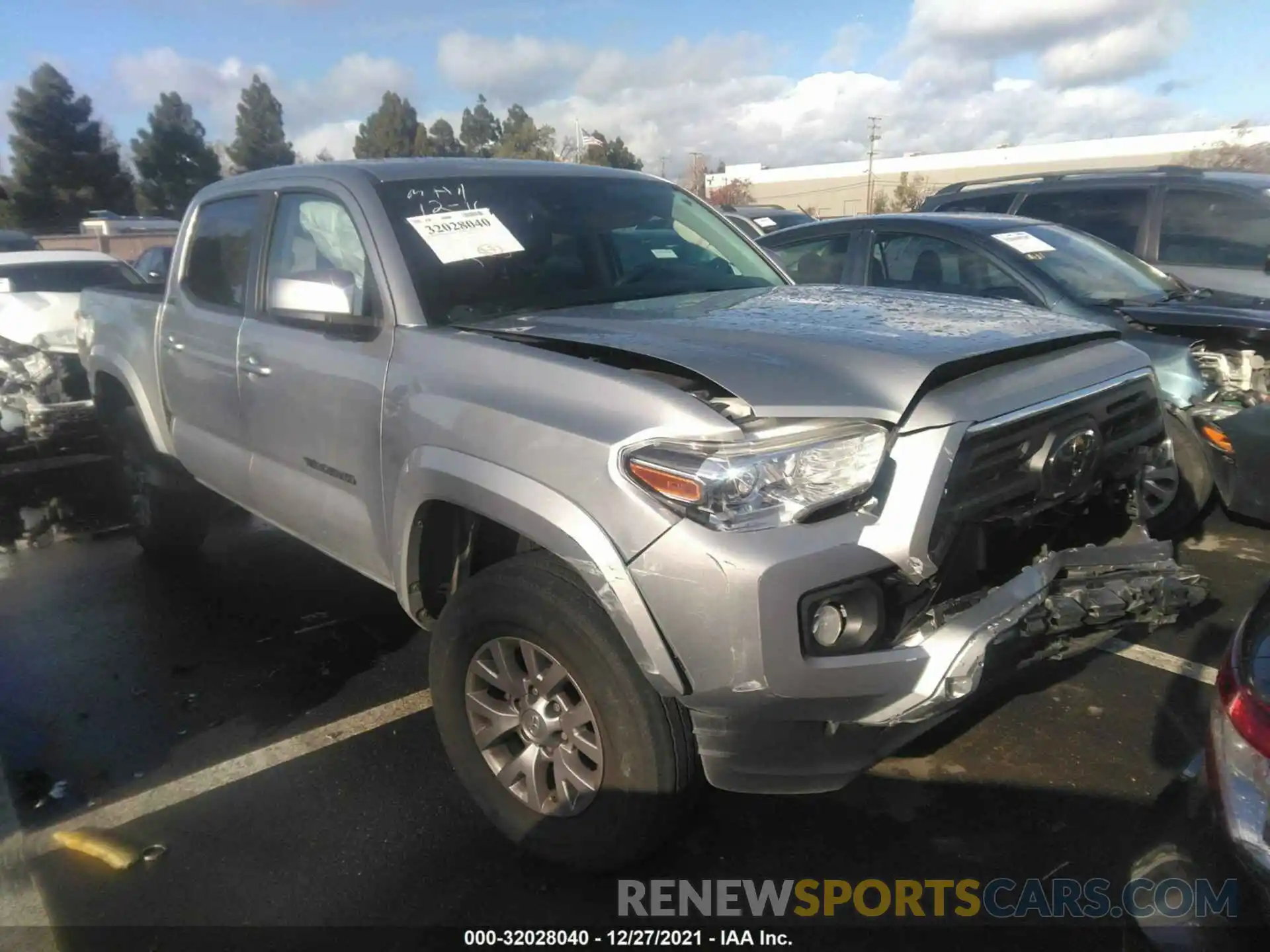 1 Photograph of a damaged car 3TMAZ5CN4KM089344 TOYOTA TACOMA 2WD 2019