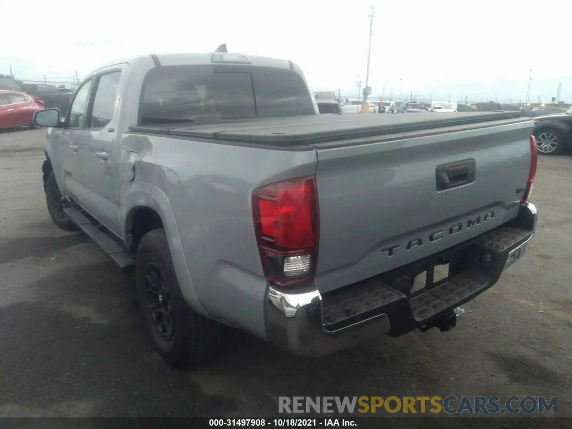 3 Photograph of a damaged car 3TMAZ5CN4KM092521 TOYOTA TACOMA 2WD 2019