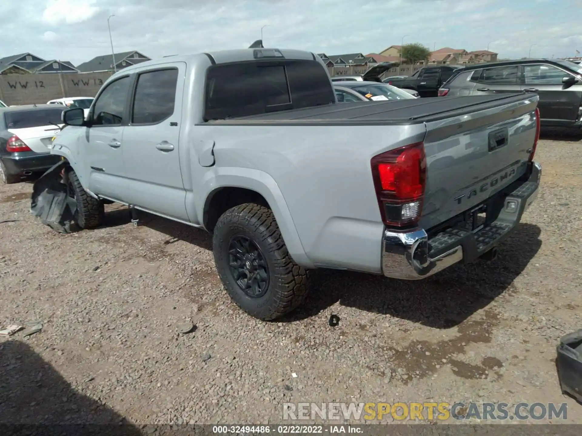 3 Photograph of a damaged car 3TMAZ5CN4KM098951 TOYOTA TACOMA 2WD 2019