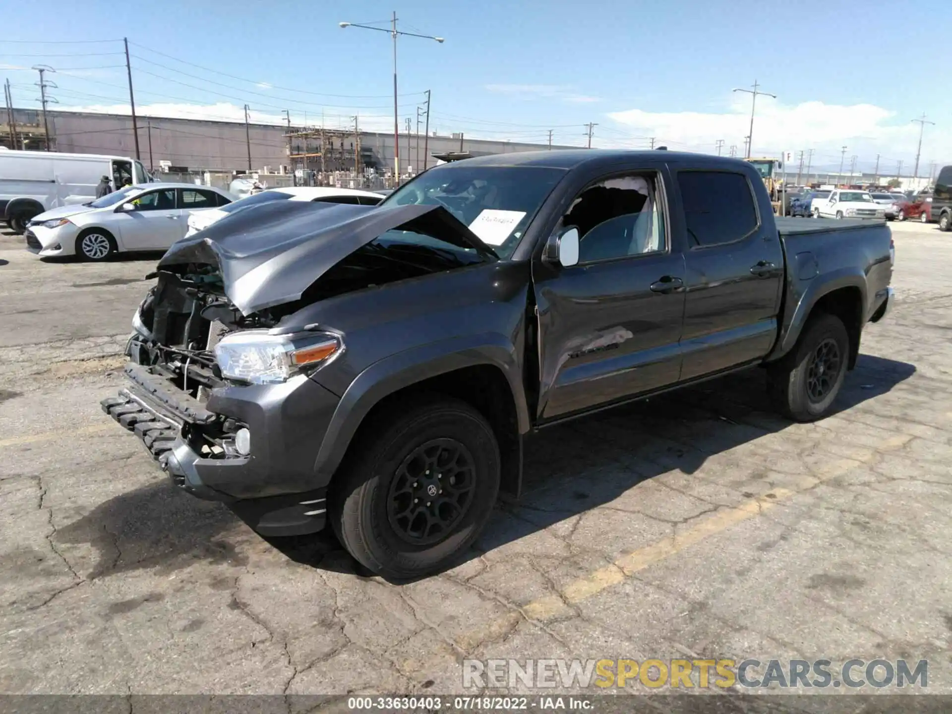 2 Photograph of a damaged car 3TMAZ5CN4KM108457 TOYOTA TACOMA 2WD 2019