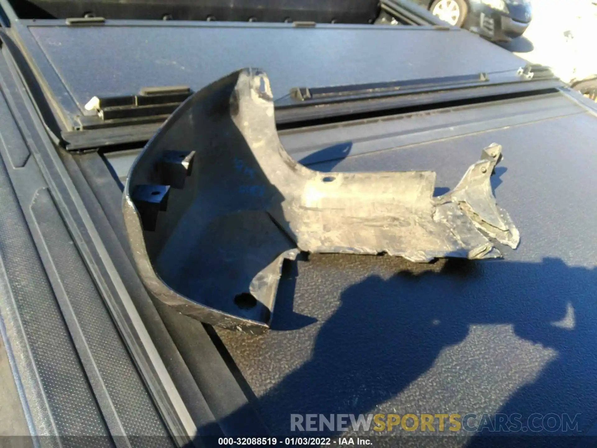 12 Photograph of a damaged car 3TMAZ5CN4KM112427 TOYOTA TACOMA 2WD 2019