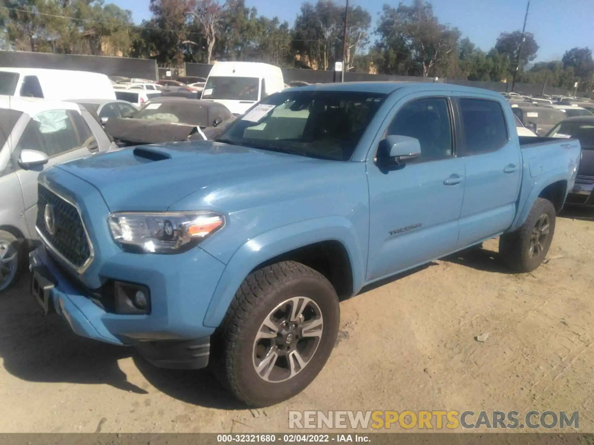 2 Photograph of a damaged car 3TMAZ5CN5KM080250 TOYOTA TACOMA 2WD 2019