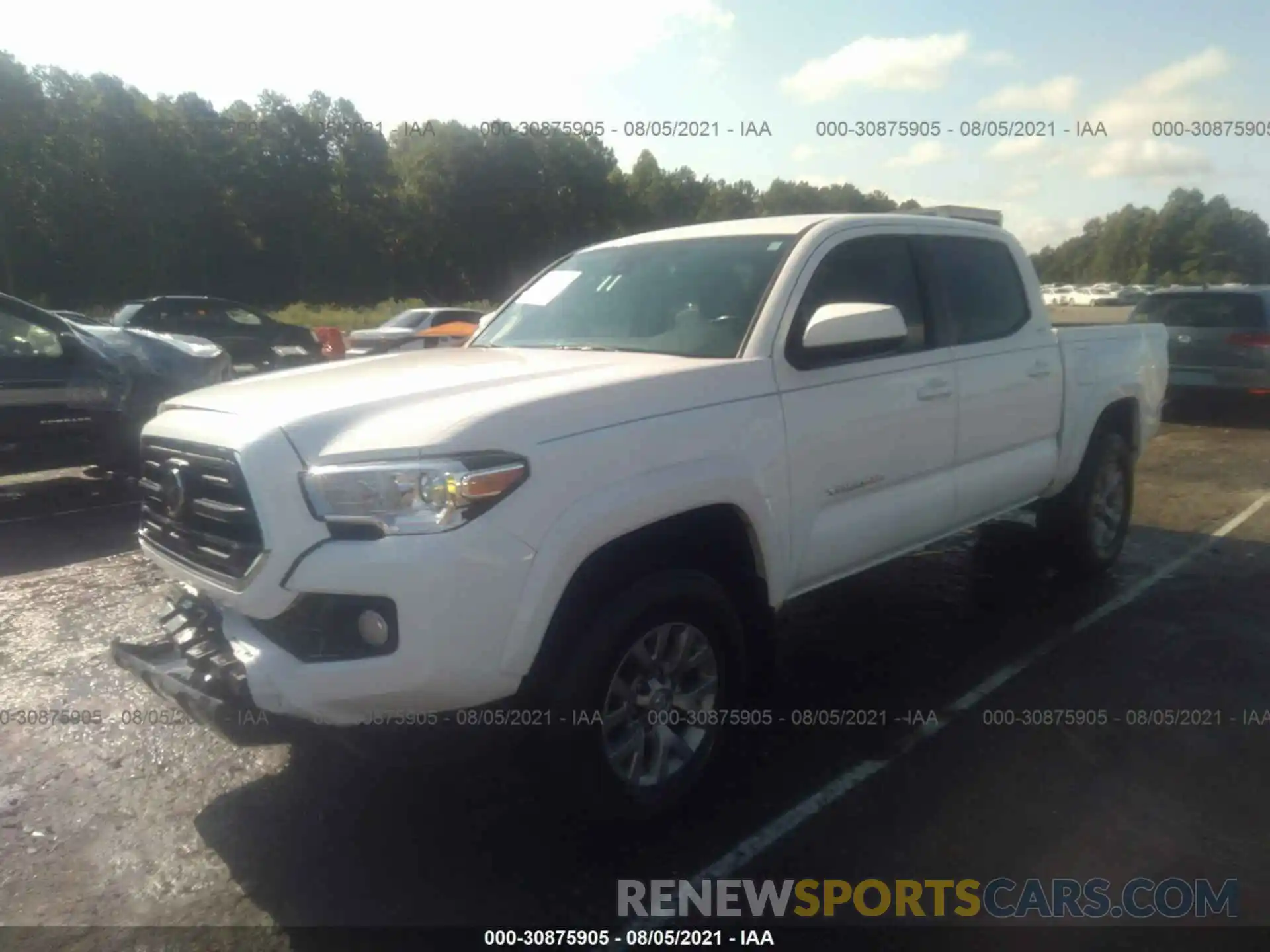 2 Photograph of a damaged car 3TMAZ5CN5KM081348 TOYOTA TACOMA 2WD 2019