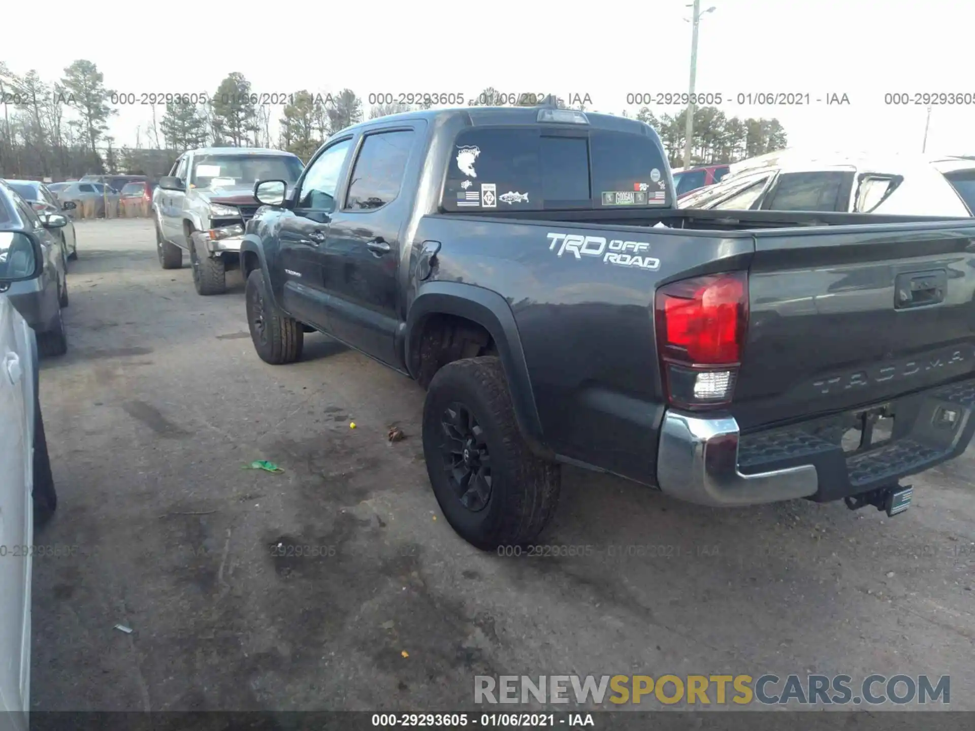 3 Photograph of a damaged car 3TMAZ5CN5KM090406 TOYOTA TACOMA 2WD 2019