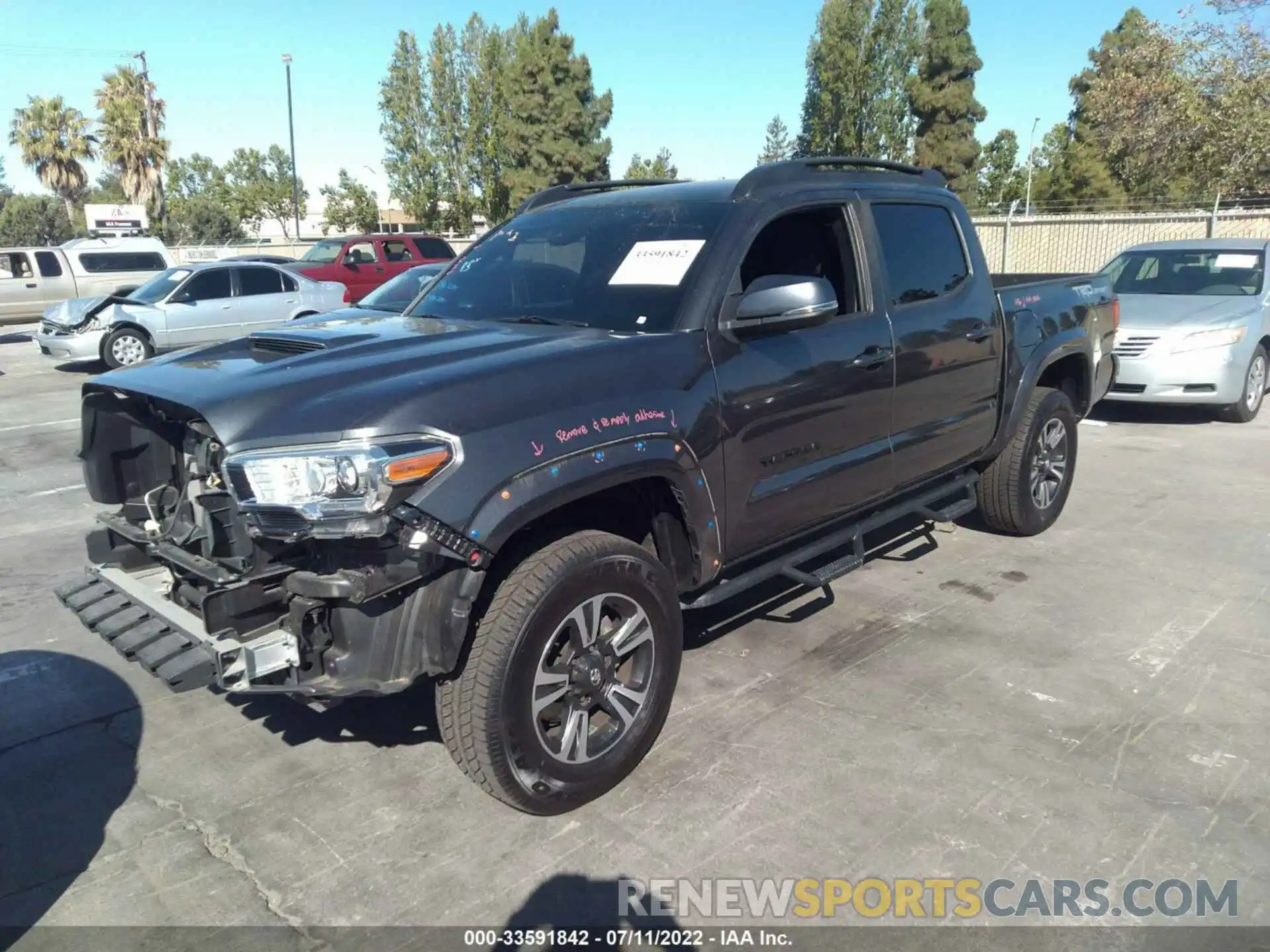 2 Photograph of a damaged car 3TMAZ5CN5KM102618 TOYOTA TACOMA 2WD 2019