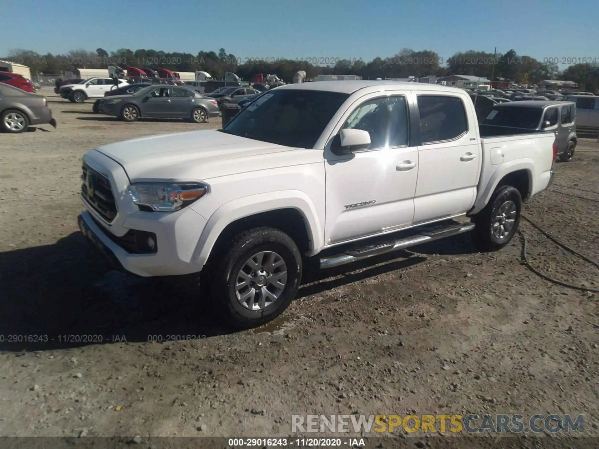 2 Photograph of a damaged car 3TMAZ5CN6KM090057 TOYOTA TACOMA 2WD 2019