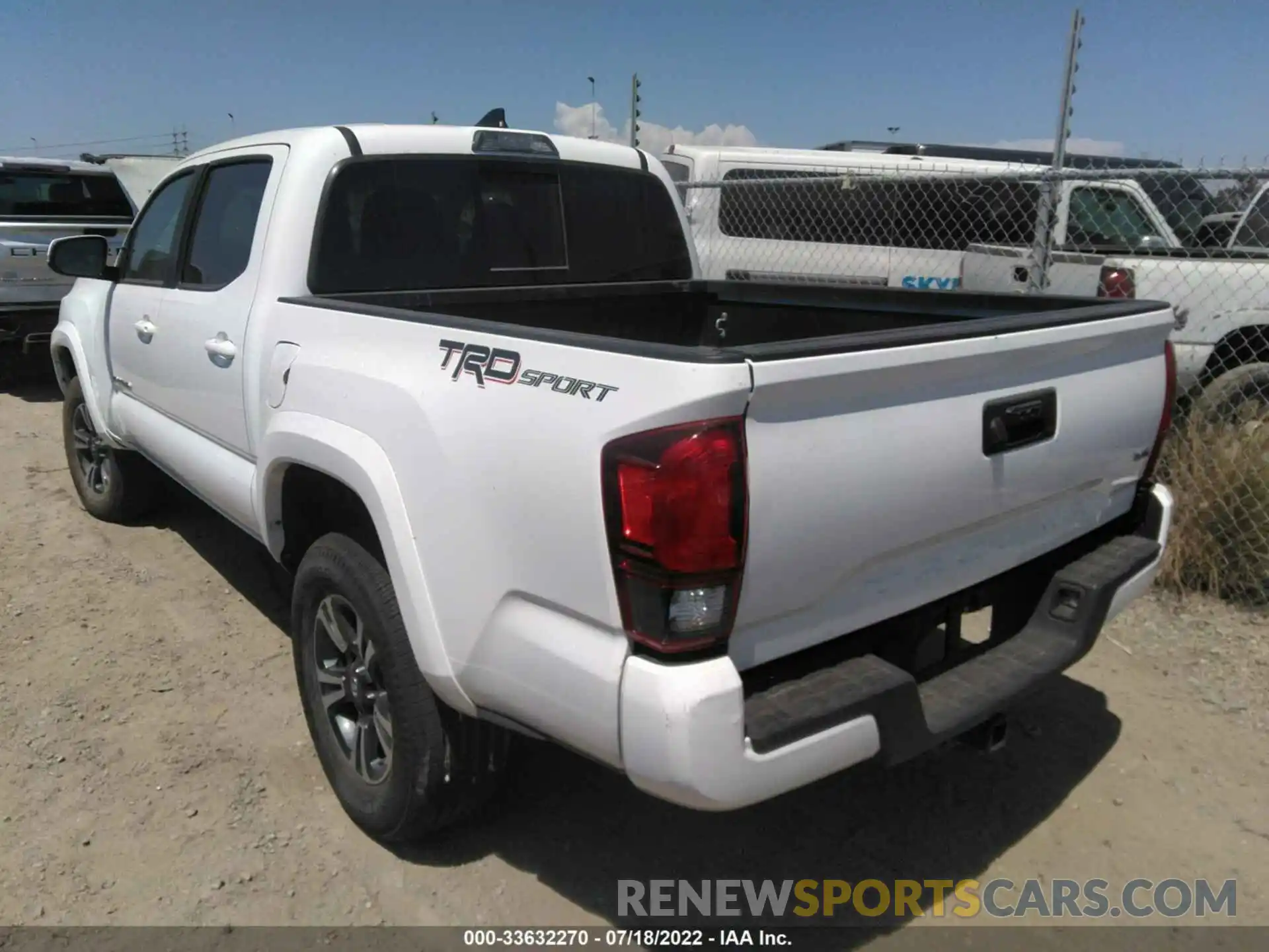 3 Photograph of a damaged car 3TMAZ5CN6KM092214 TOYOTA TACOMA 2WD 2019