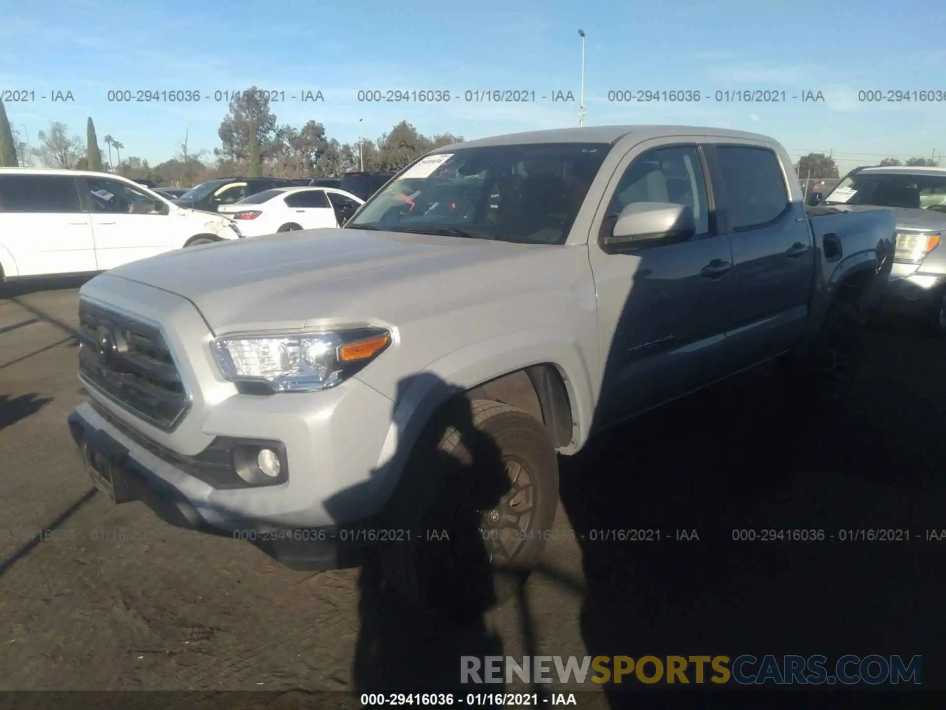 2 Photograph of a damaged car 3TMAZ5CN6KM093217 TOYOTA TACOMA 2WD 2019